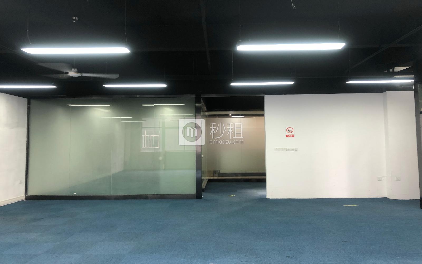 坂田国际中心写字楼出租275平米精装办公室80元/m².月
