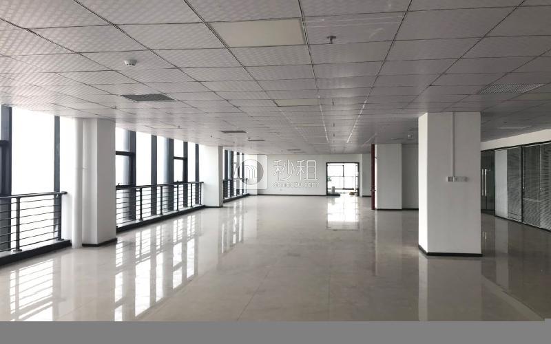 中安科技中心写字楼出租615平米简装办公室60元/m².月