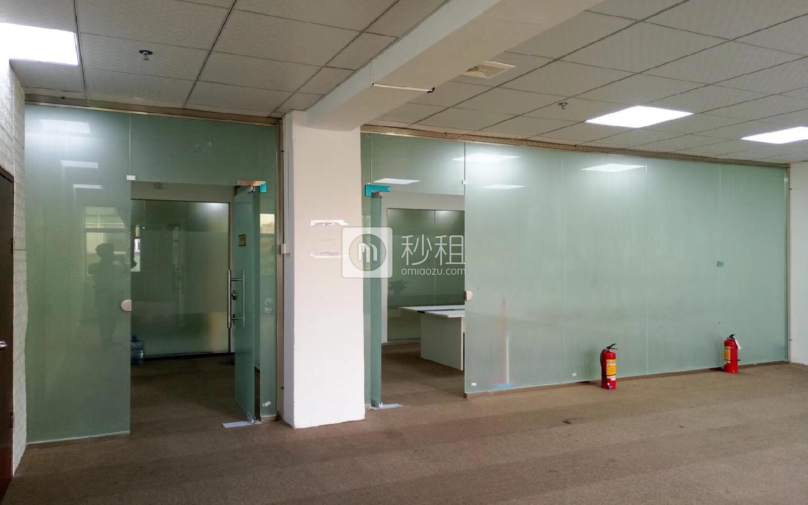 兴龙富创客园写字楼出租300平米精装办公室60元/m².月