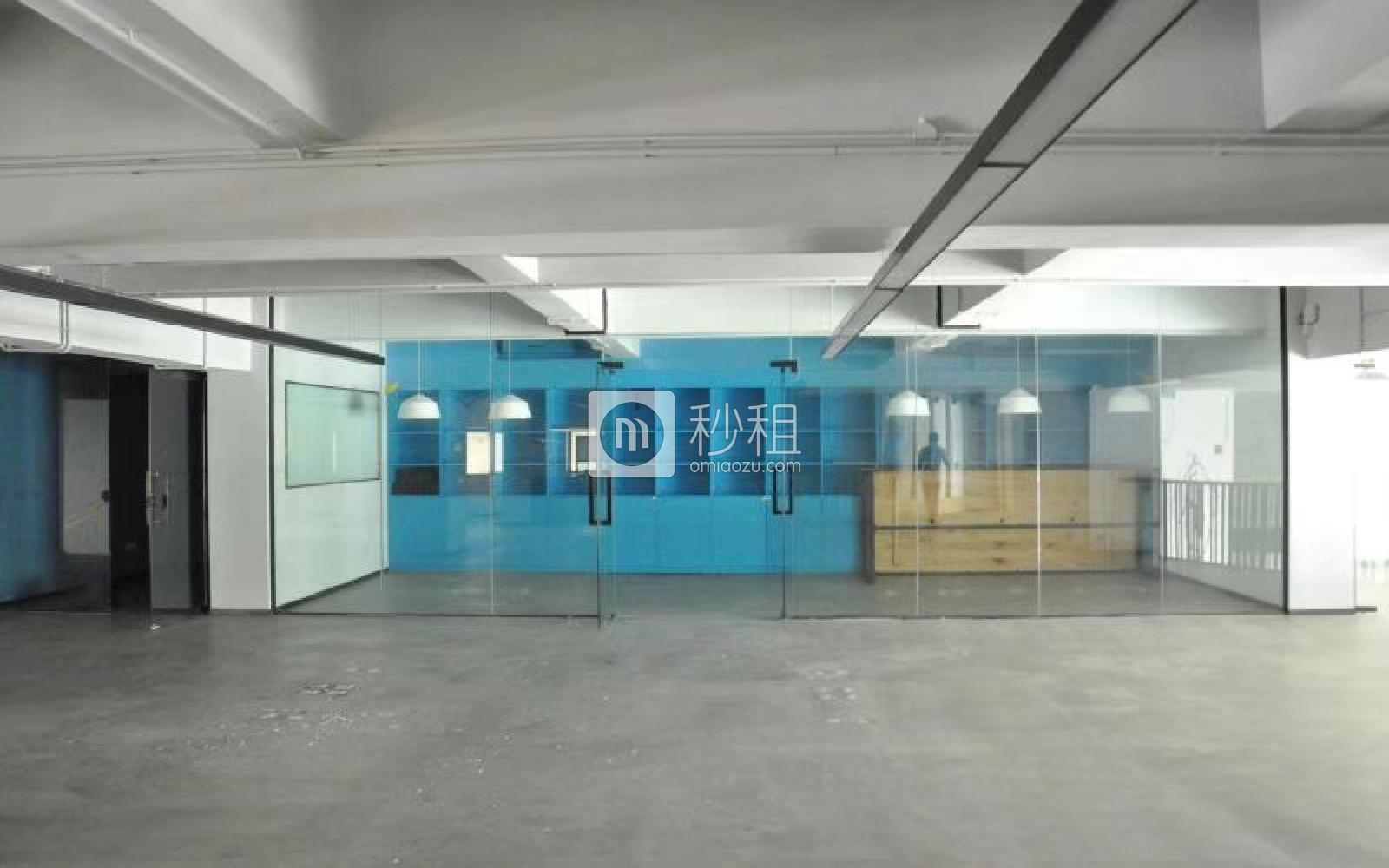 智工小镇写字楼出租850平米精装办公室70元/m².月