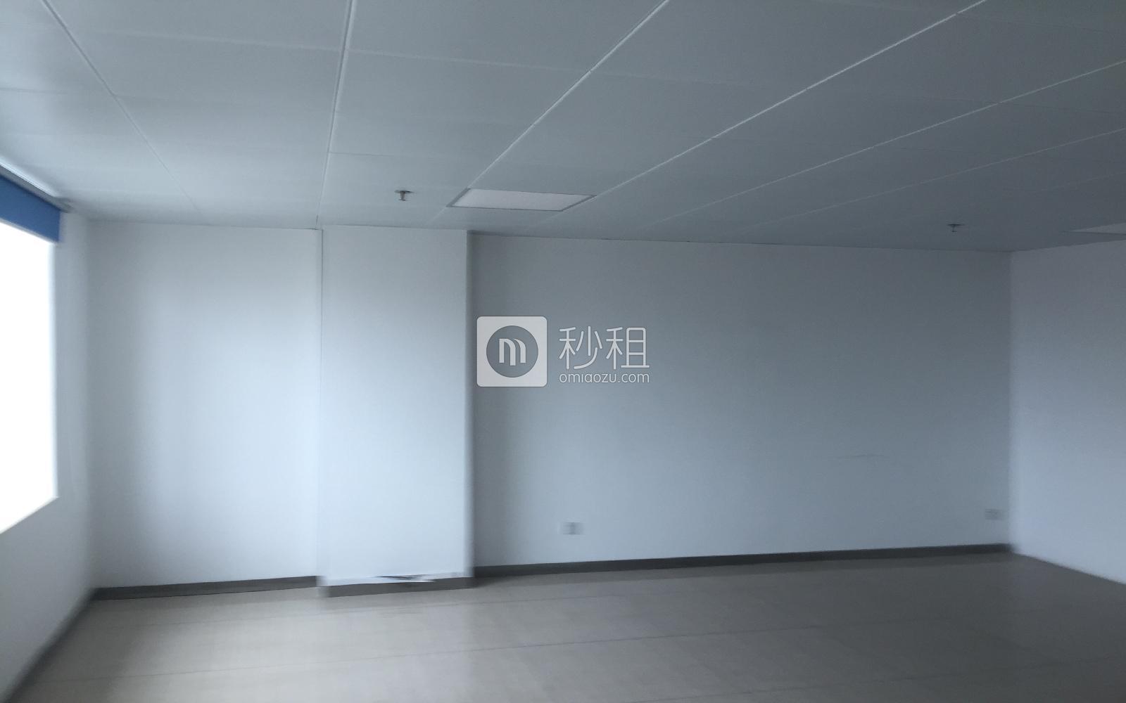 新马众创空间-新马商贸城写字楼出租110平米简装办公室5900元/间.月