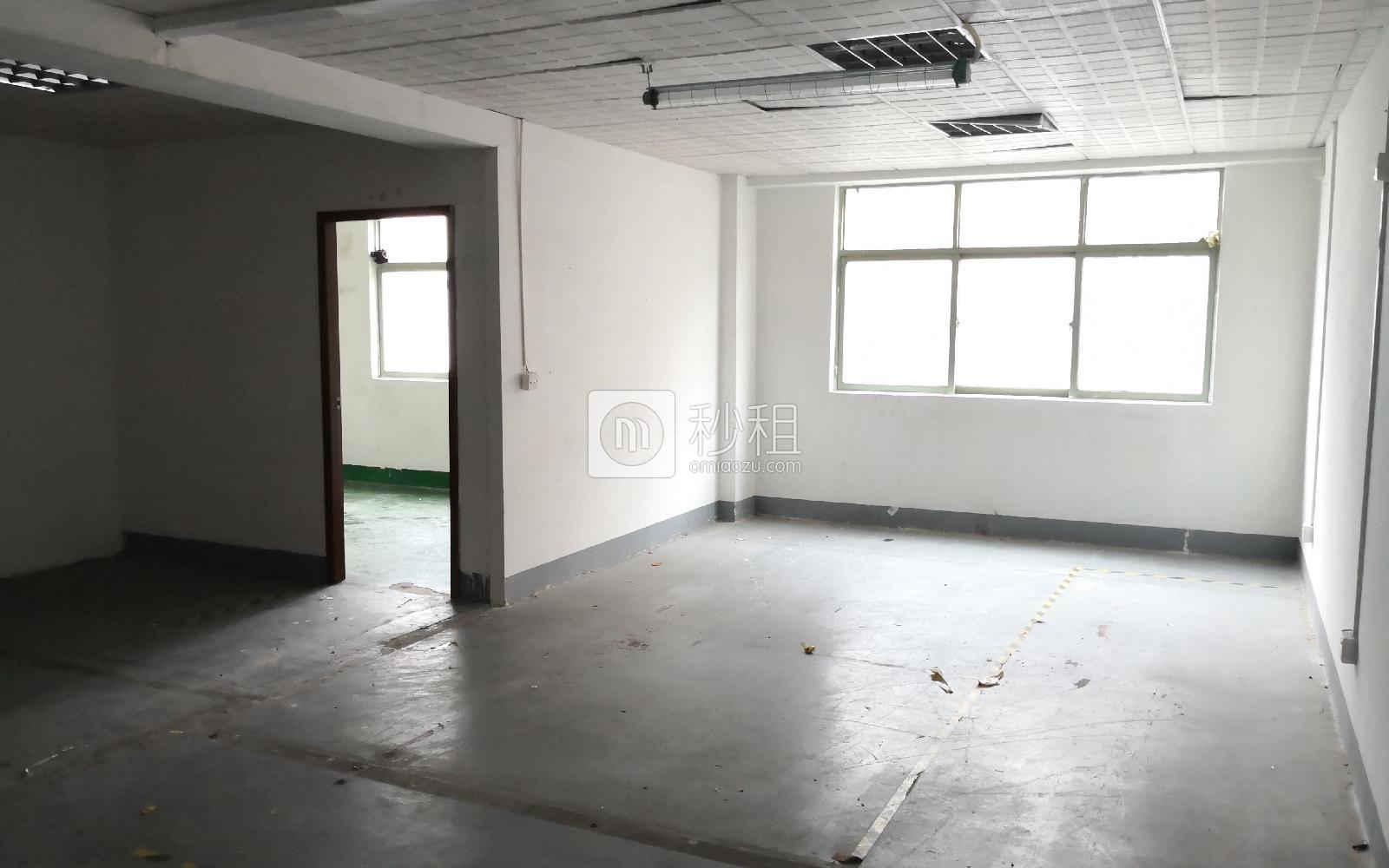 东环创客电商园写字楼出租210平米简装办公室40元/m².月