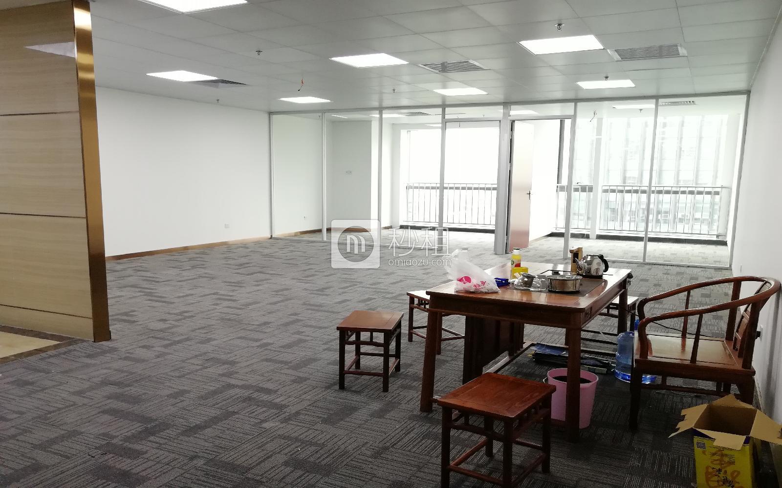 环球数码大厦写字楼出租212平米精装办公室98元/m².月