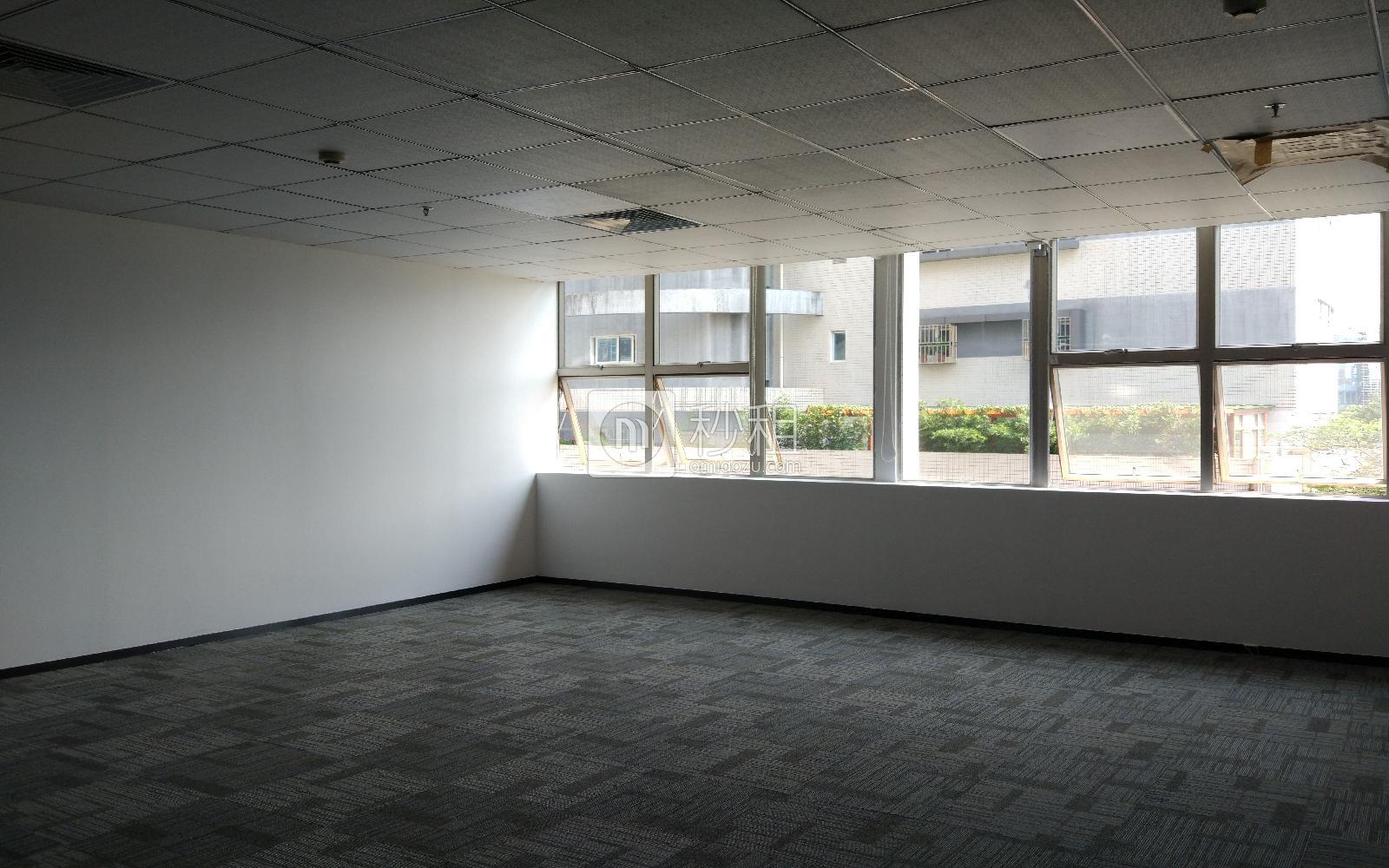蛇口网谷-科技大厦写字楼出租311平米精装办公室106元/m².月