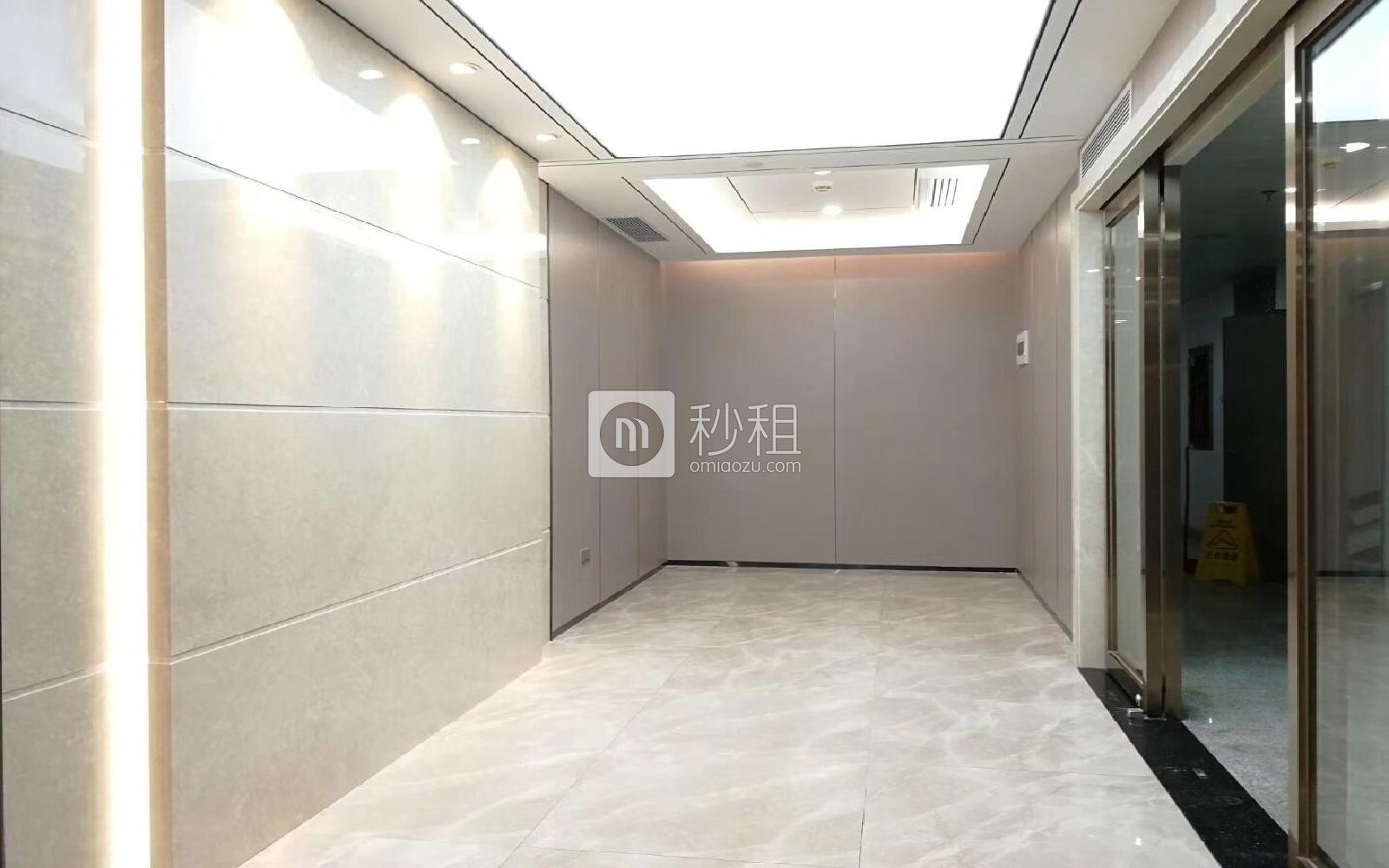 深圳国际商会中心写字楼出租318平米豪装办公室130元/m².月