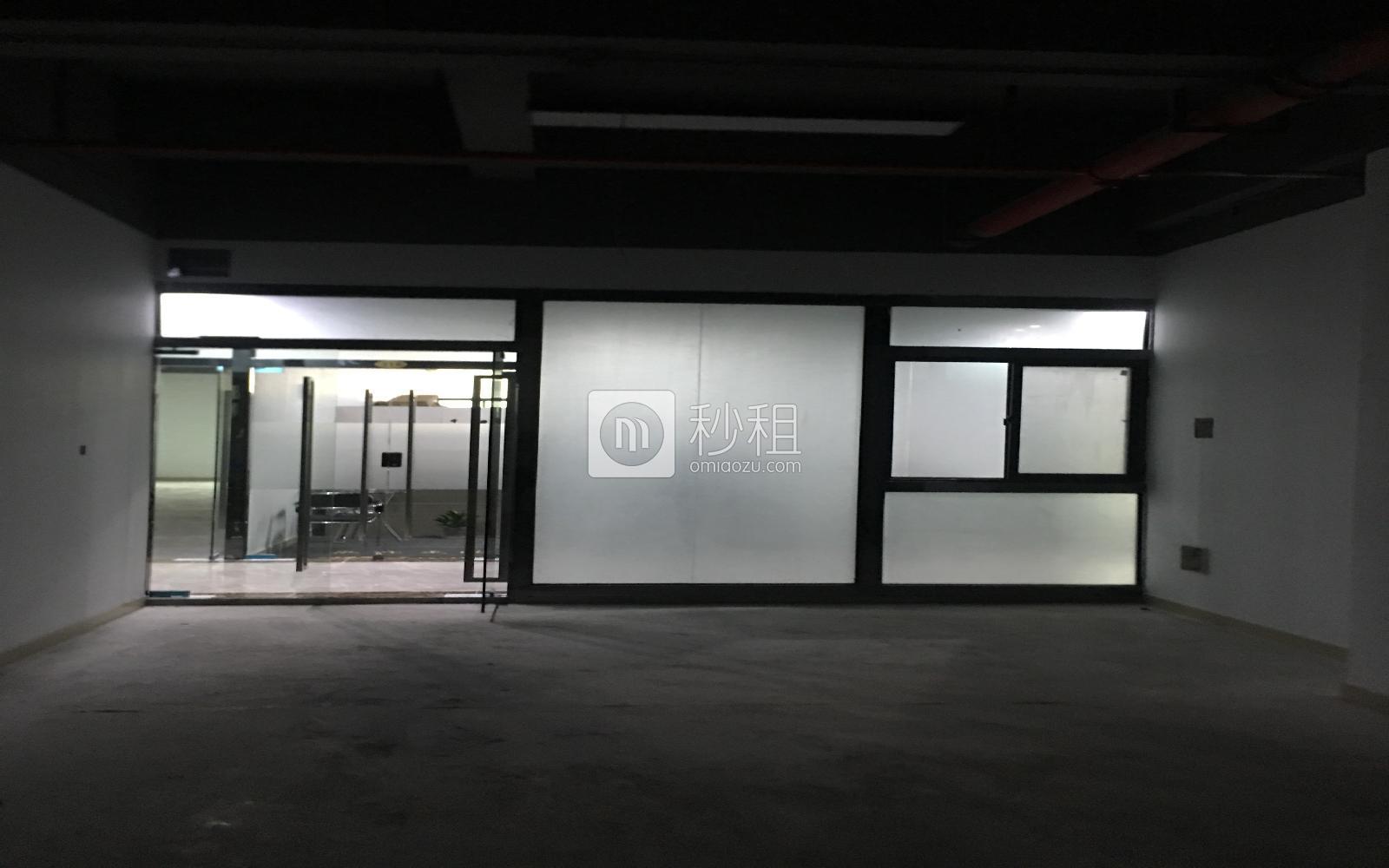 美盈智汇港写字楼出租66平米精装办公室42元/m².月