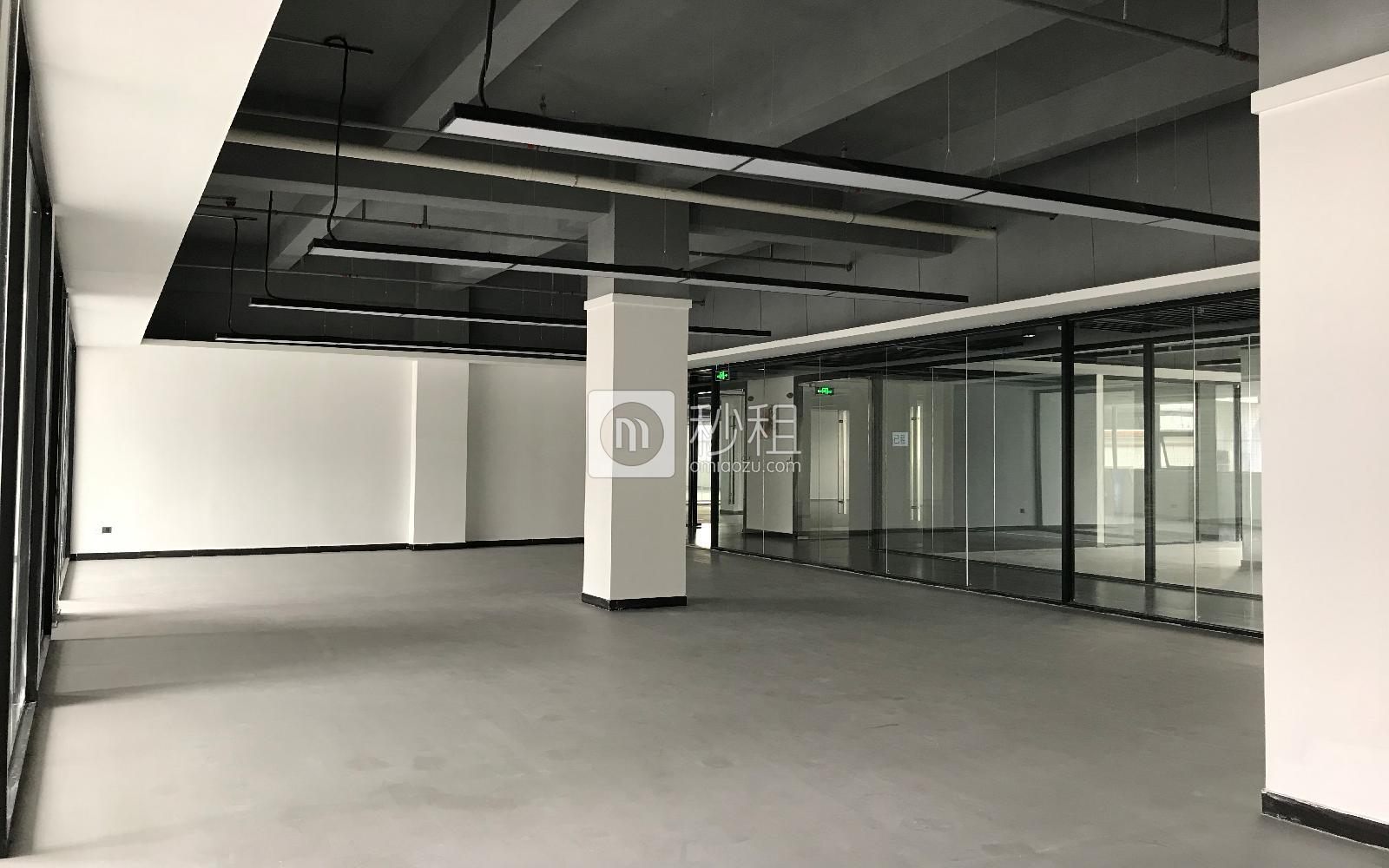 华创天下写字楼出租330平米精装办公室65元/m².月