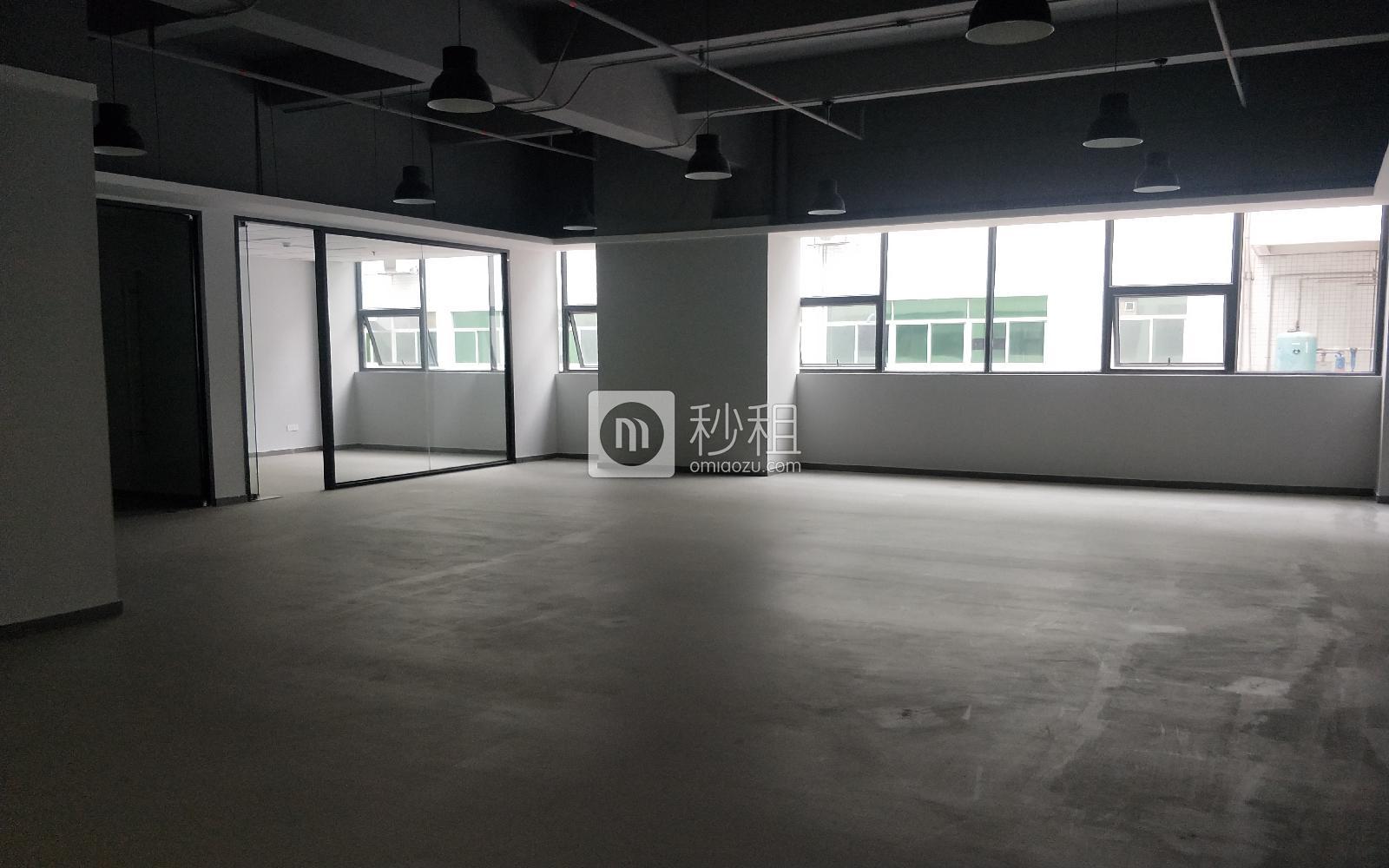 华创天下写字楼出租275平米精装办公室65元/m².月