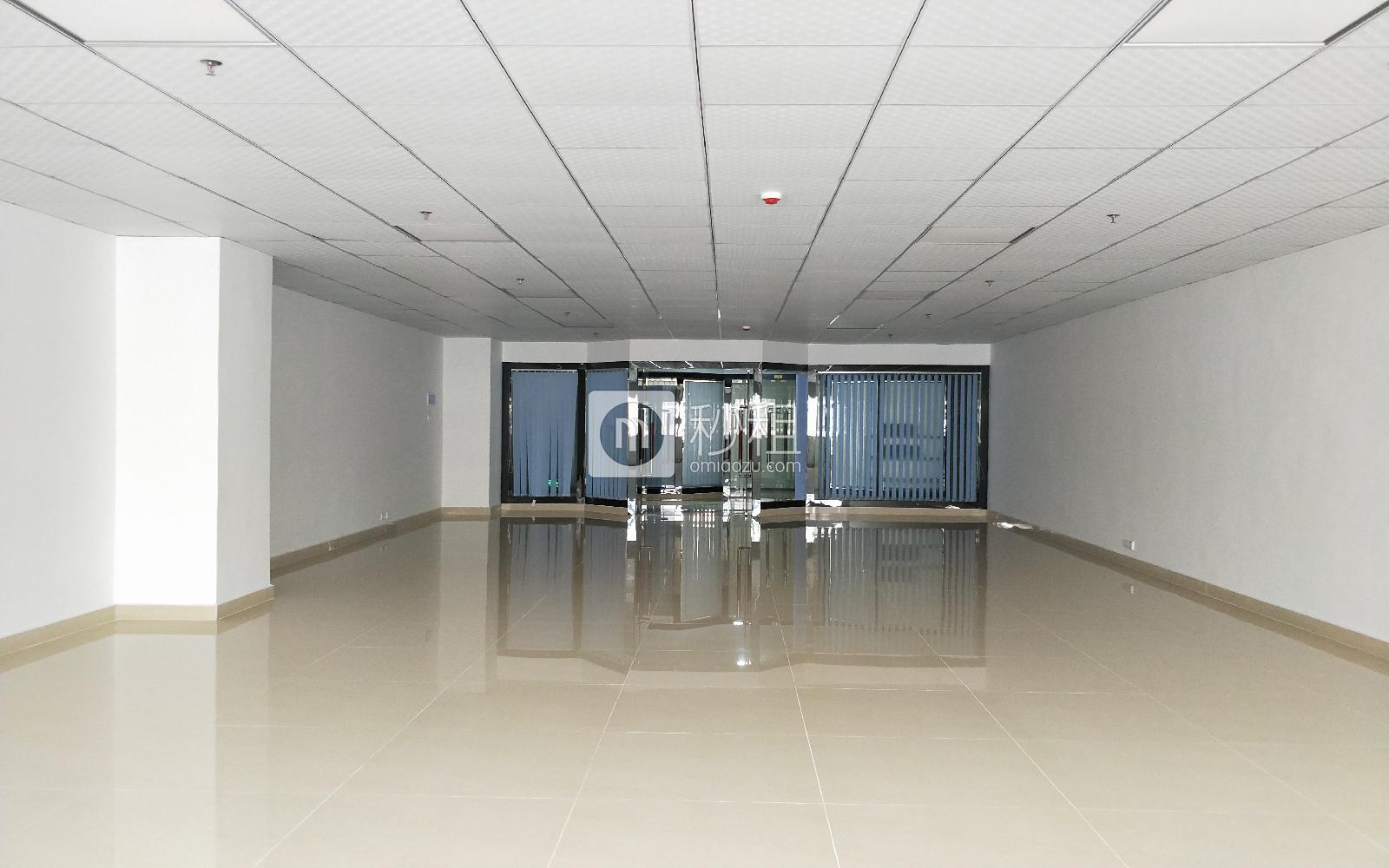伟丰互联网+创业园写字楼出租200平米简装办公室38元/m².月