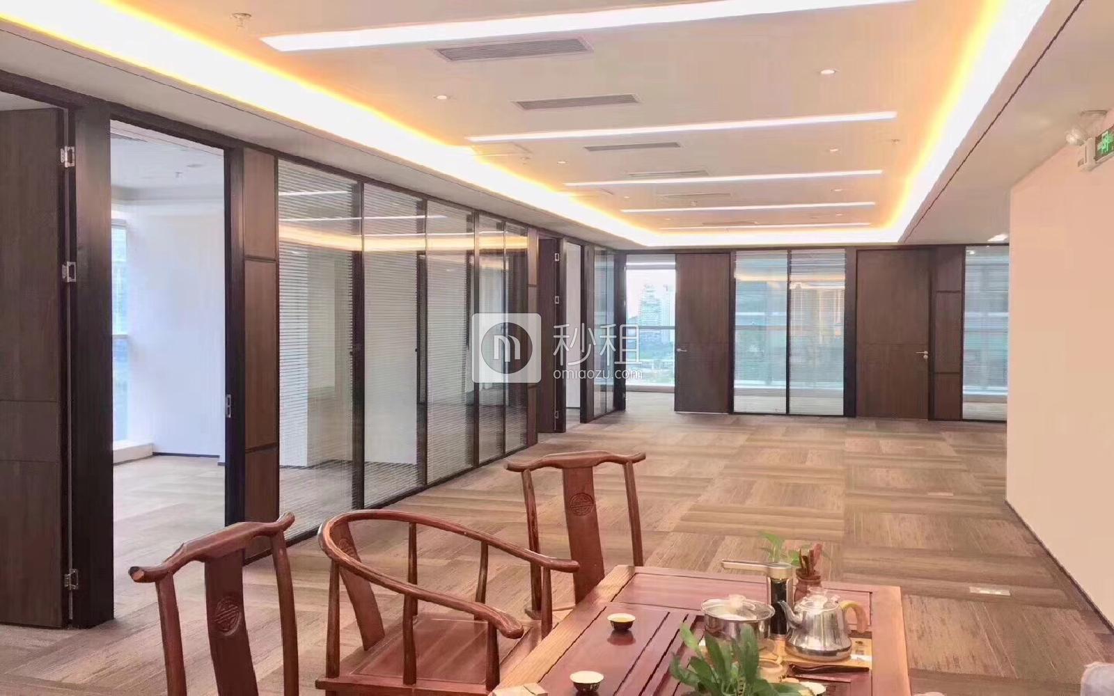 中国凤凰大厦写字楼出租322.7平米精装办公室118元/m².月