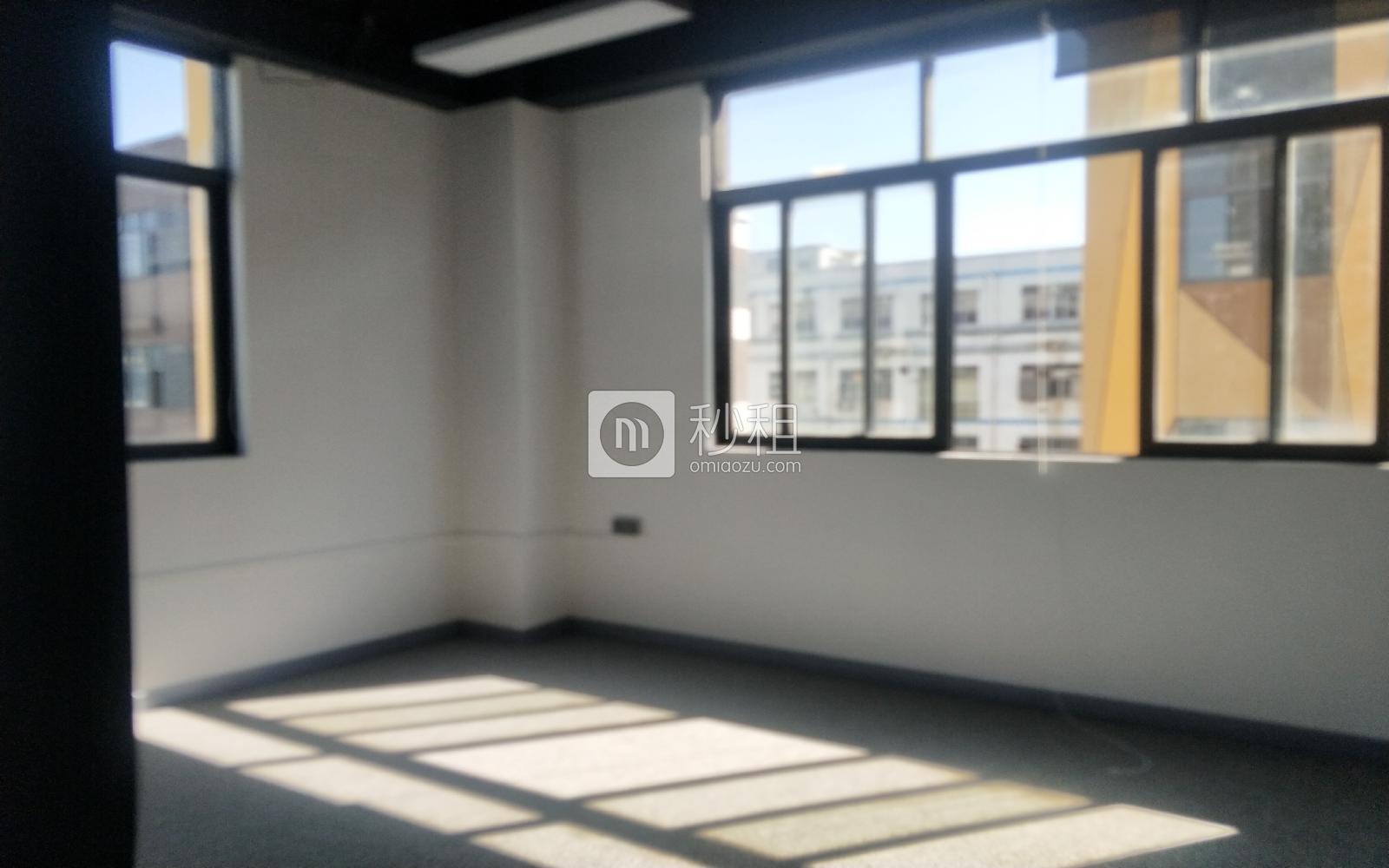 星港同创汇写字楼出租262平米精装办公室50元/m².月