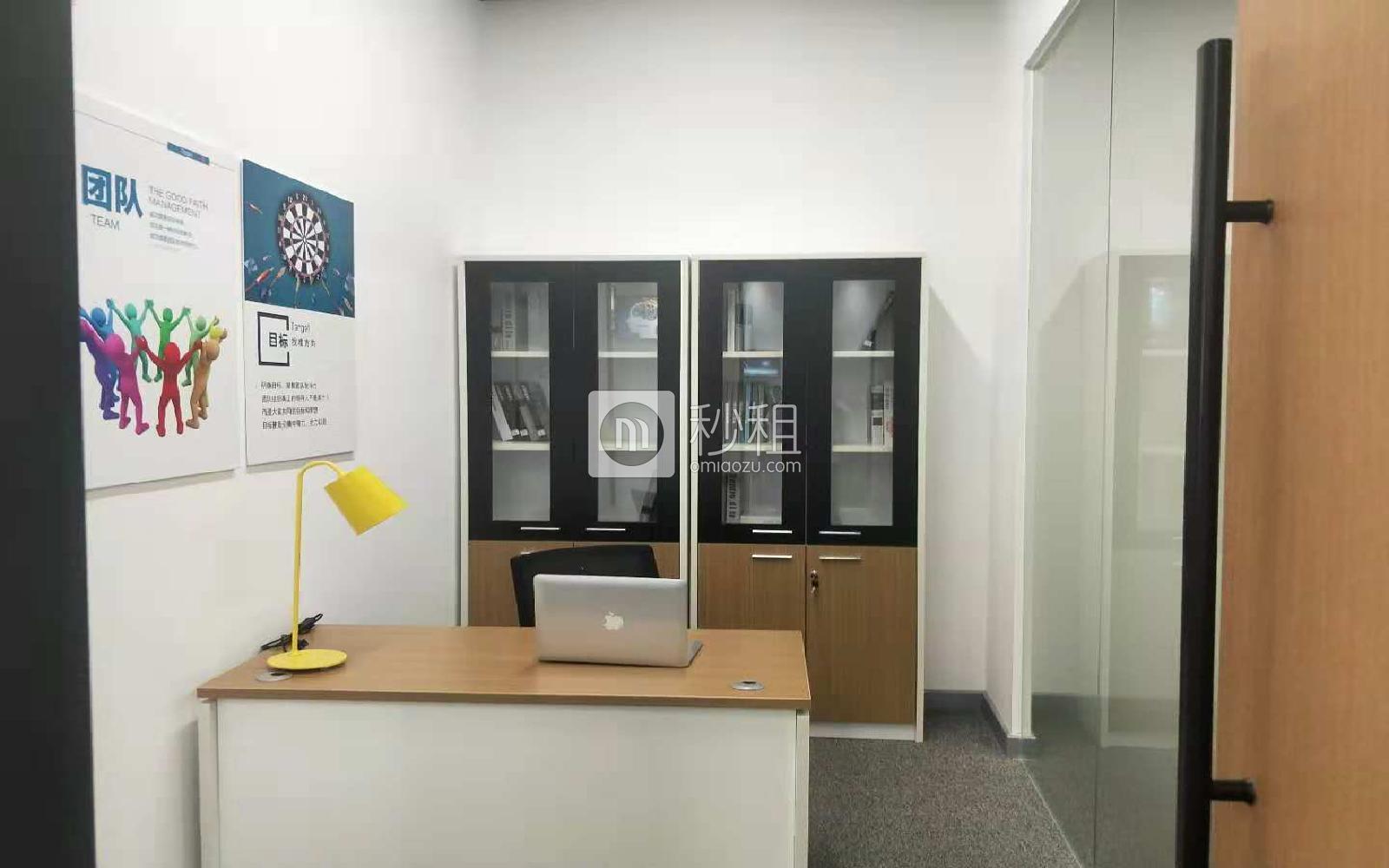 星港同创汇写字楼出租159平米精装办公室48元/m².月