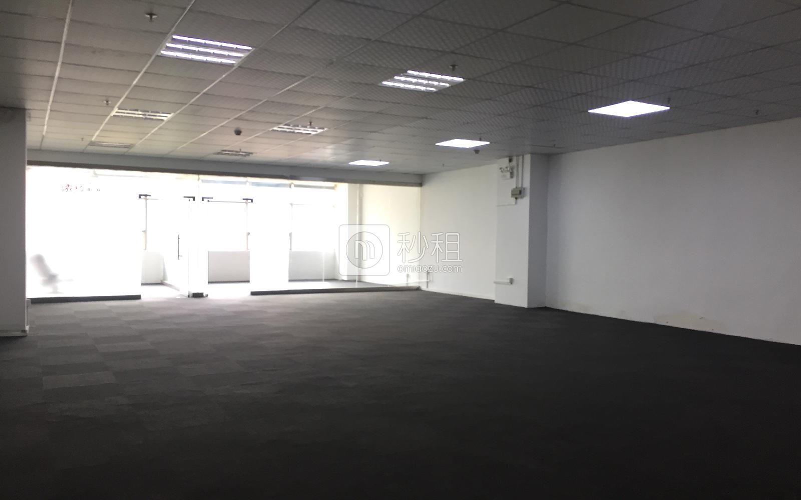 皇嘉中心写字楼出租239平米精装办公室46元/m².月