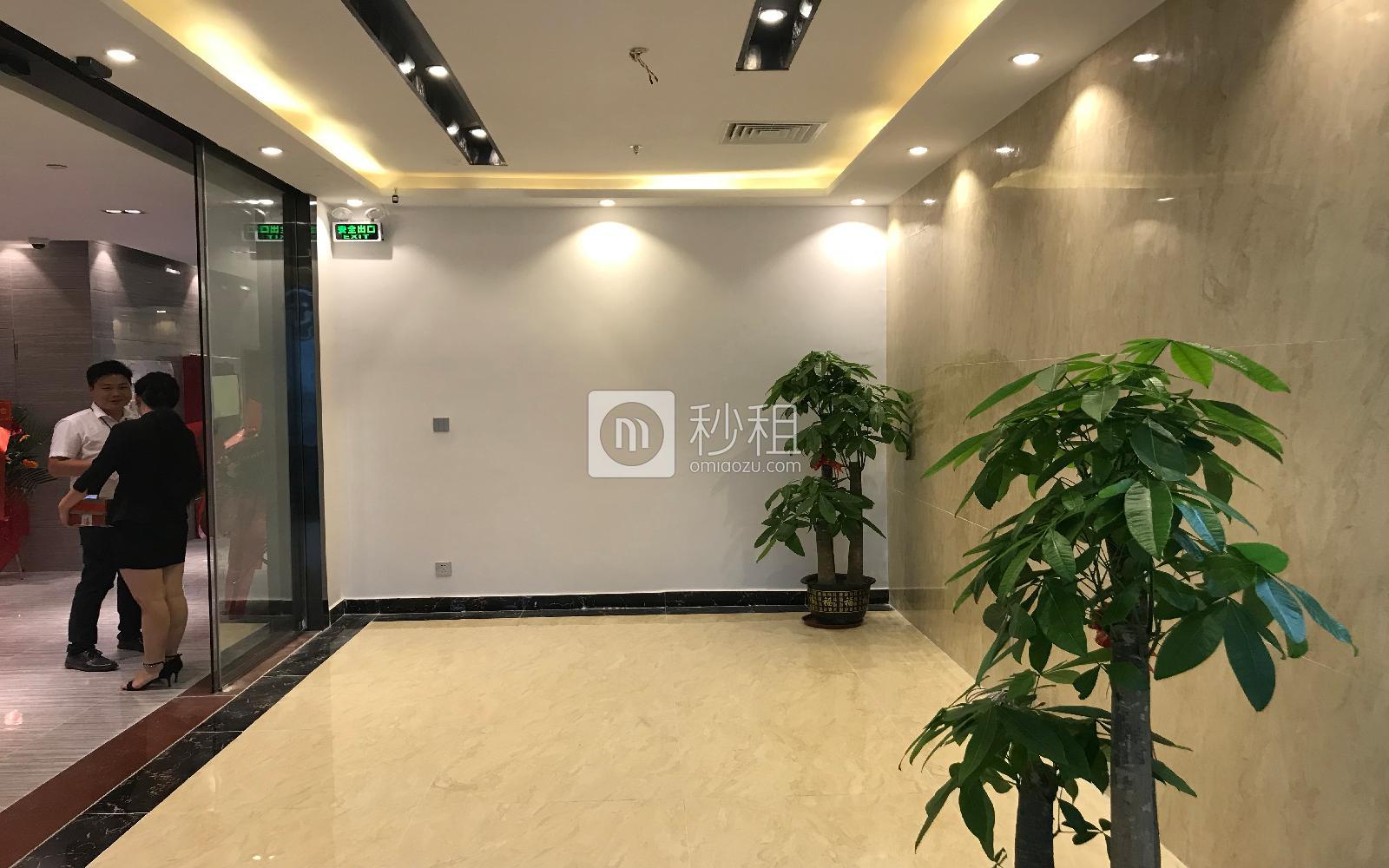 中海信创新产业城写字楼出租386平米豪装办公室60元/m².月