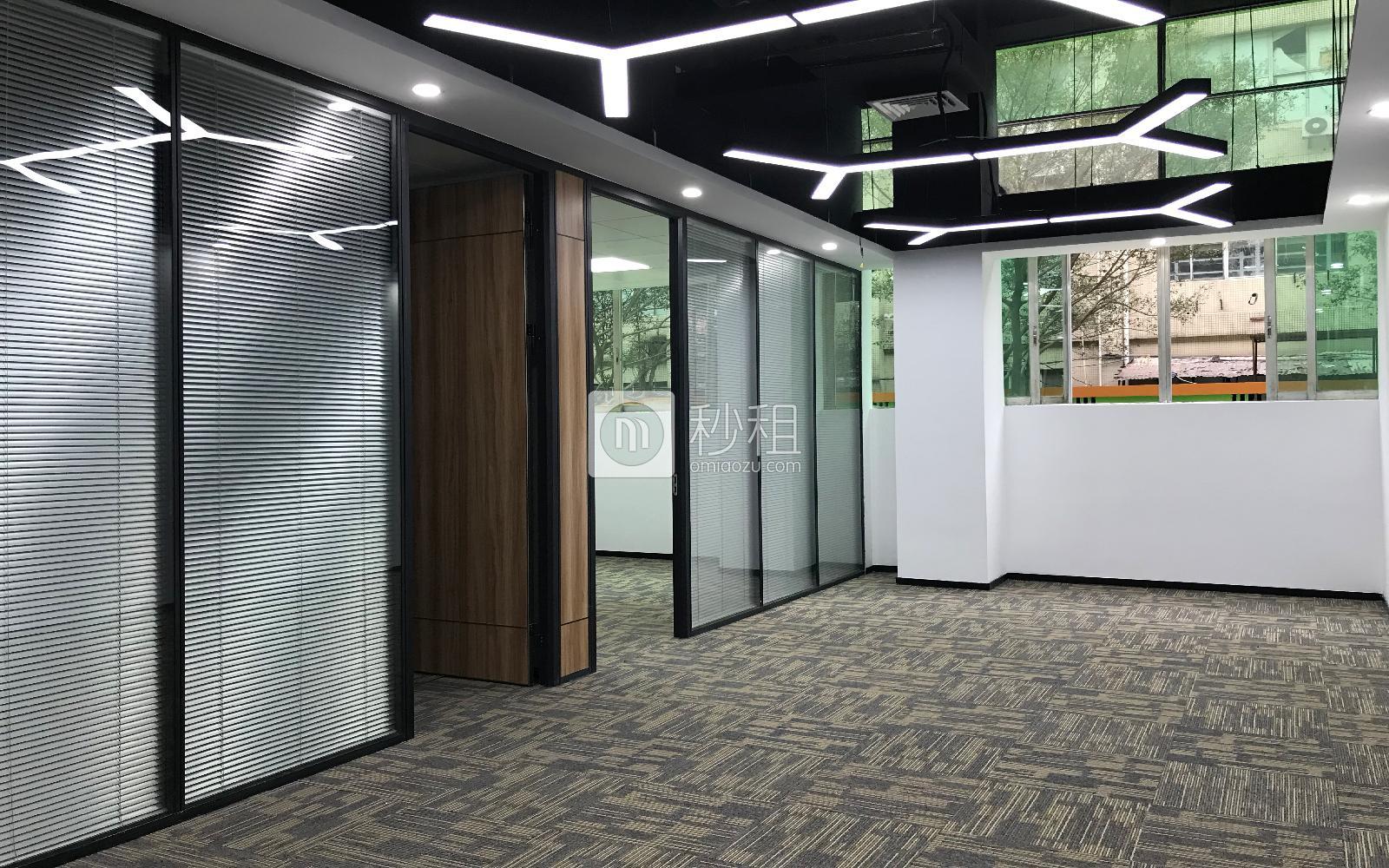 龙易.盛天龙创新谷写字楼出租142平米精装办公室85元/m².月