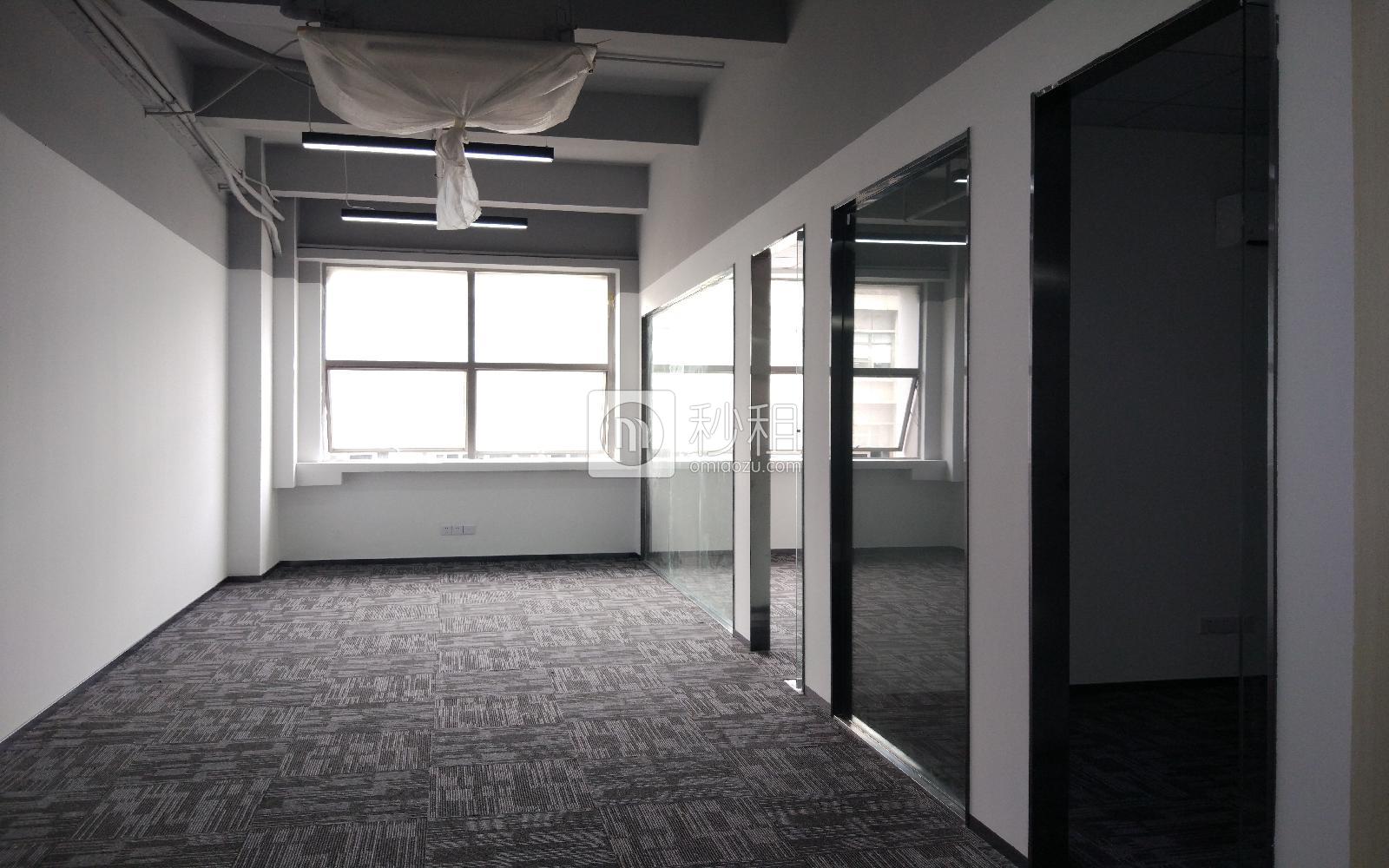 蛇口网谷-南山大厦写字楼出租125平米精装办公室98元/m².月