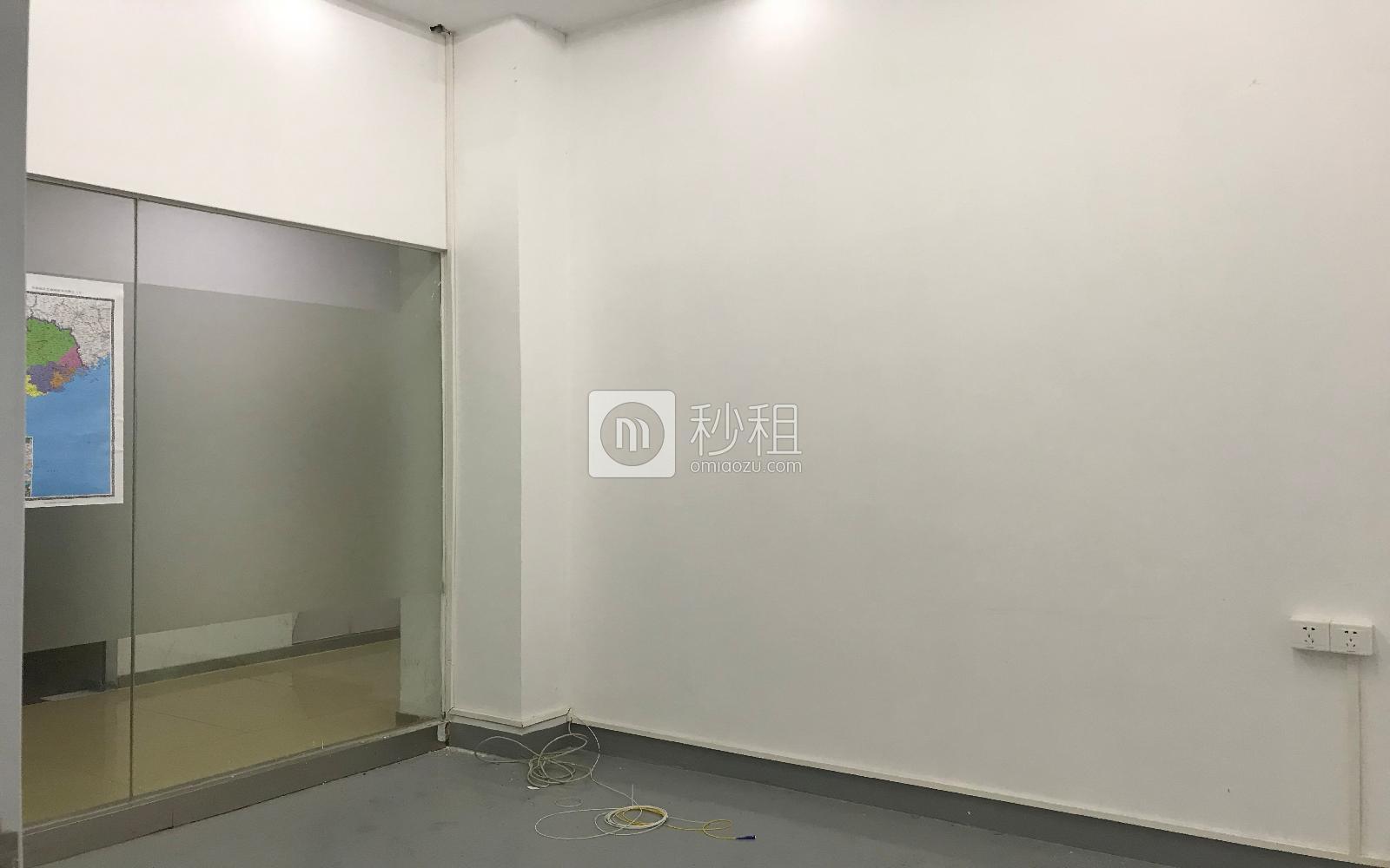 广兴源海缤国际创意园写字楼出租87平米简装办公室75元/m².月