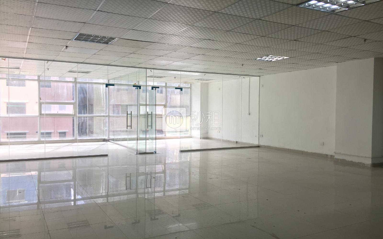 皇嘉中心写字楼出租221平米豪装办公室40元/m².月