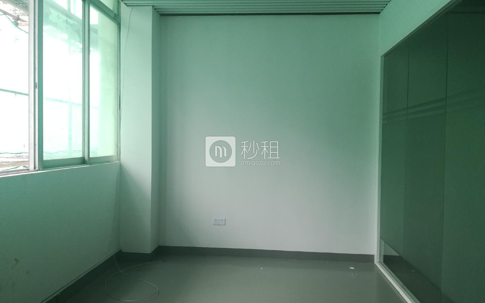 广兴源海缤国际创意园写字楼出租155平米简装办公室83元/m².月