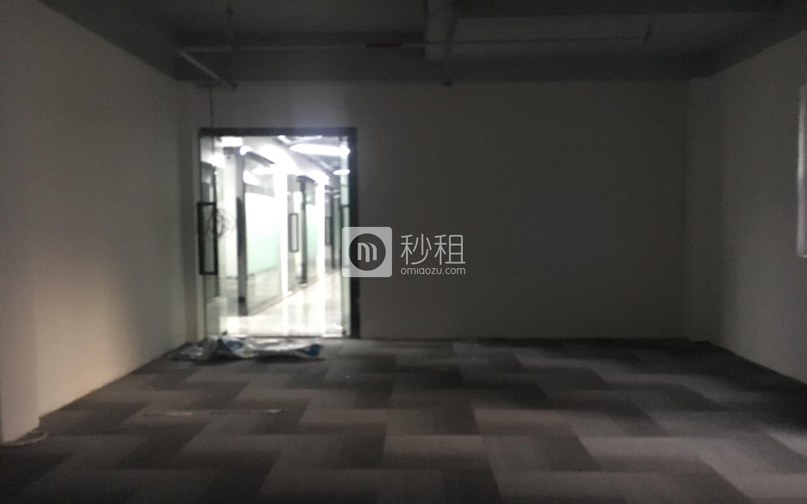 龙华观澜【万美商务中心】83m²户型