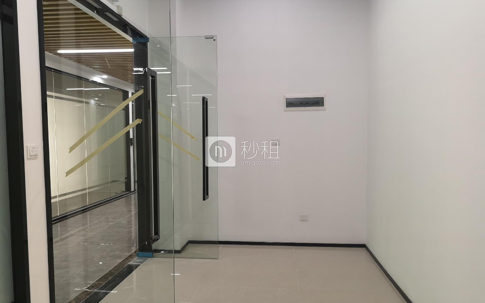 明亮科技园写字楼出租130平米精装办公室65元/m².月