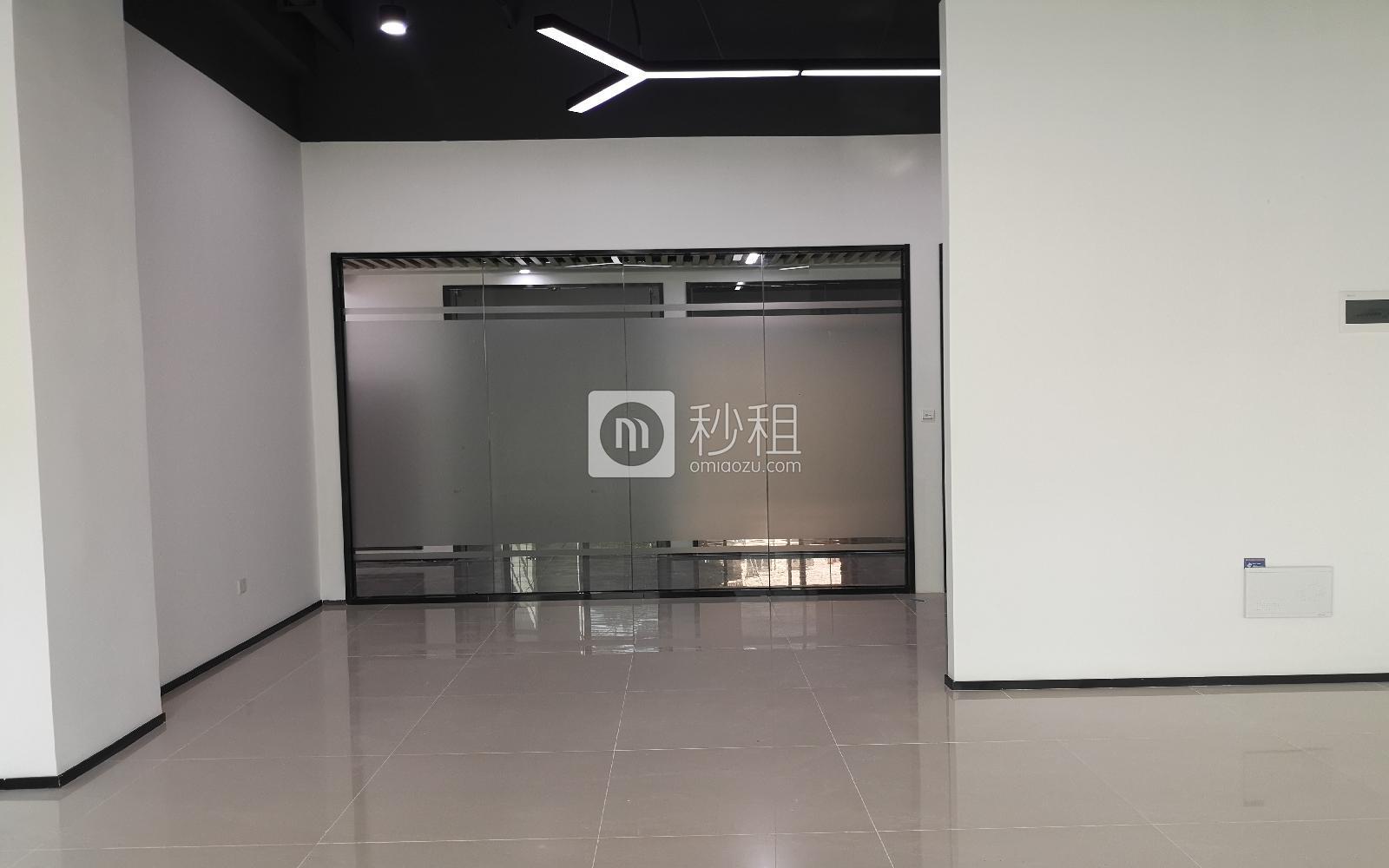 明亮科技园写字楼出租130平米精装办公室90元/m².月
