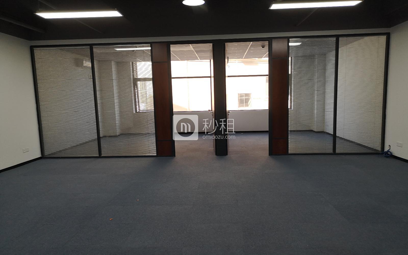 众创产业园写字楼出租123平米精装办公室85元/m².月