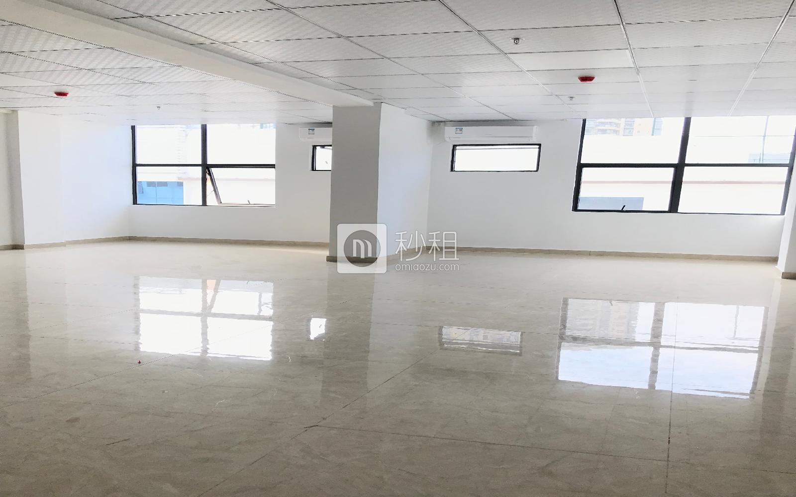 U+研发中心写字楼出租112平米精装办公室39元/m².月