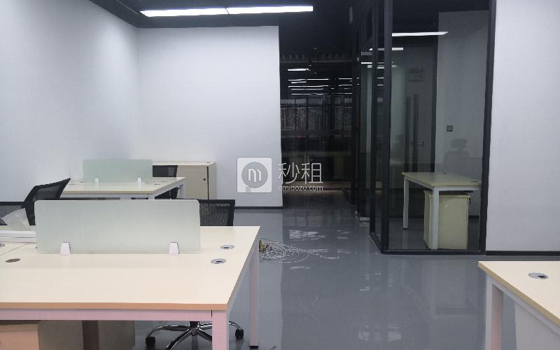  U优·优客工场写字楼出租106平米精装办公室52元/m².月