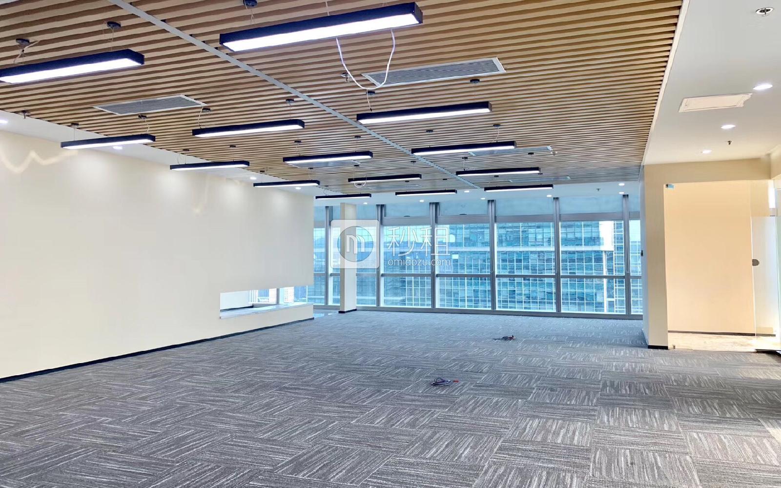 新世界中心写字楼出租545平米精装办公室118元/m².月