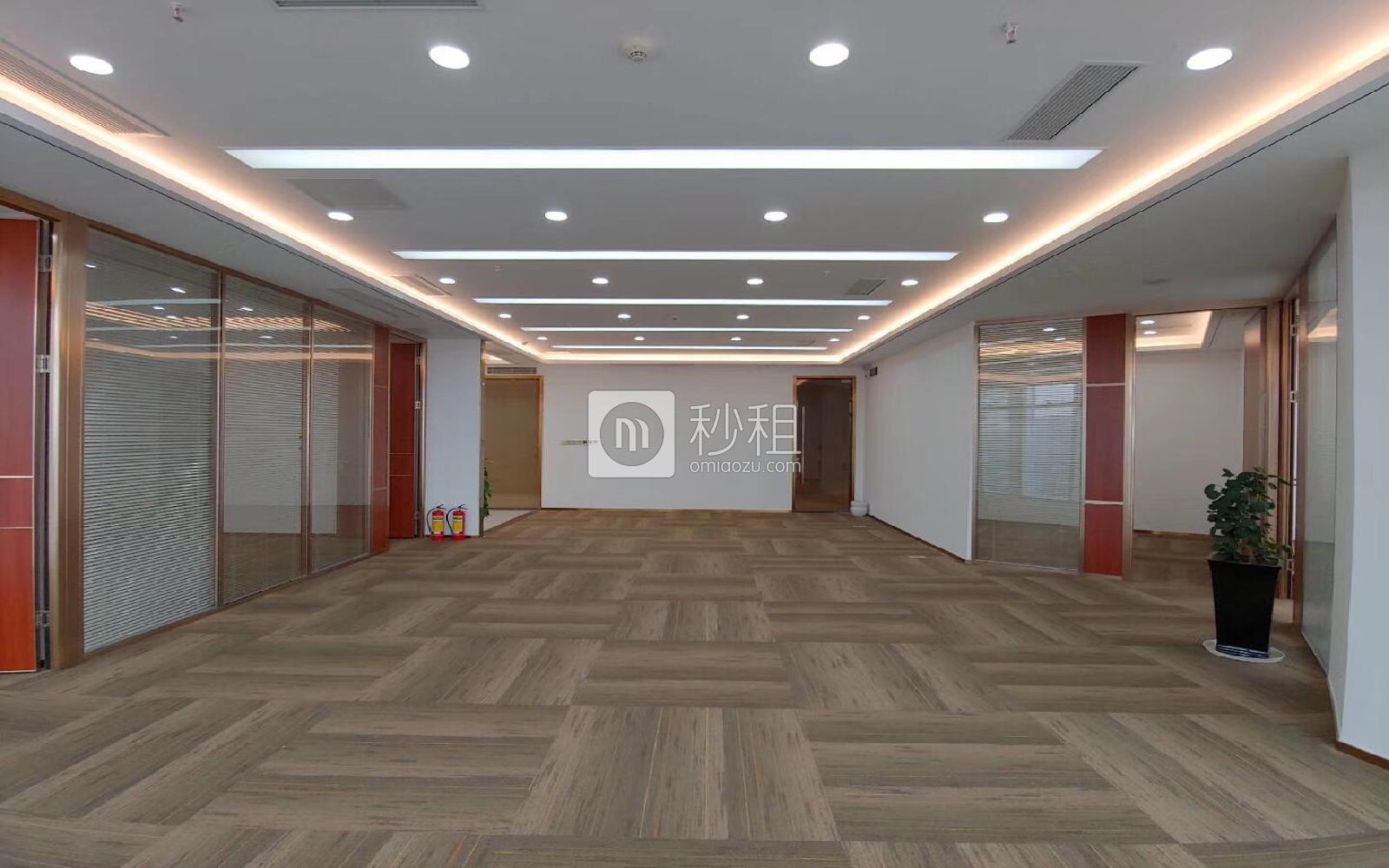 前海卓越时代广场写字楼出租333平米精装办公室118元/m².月