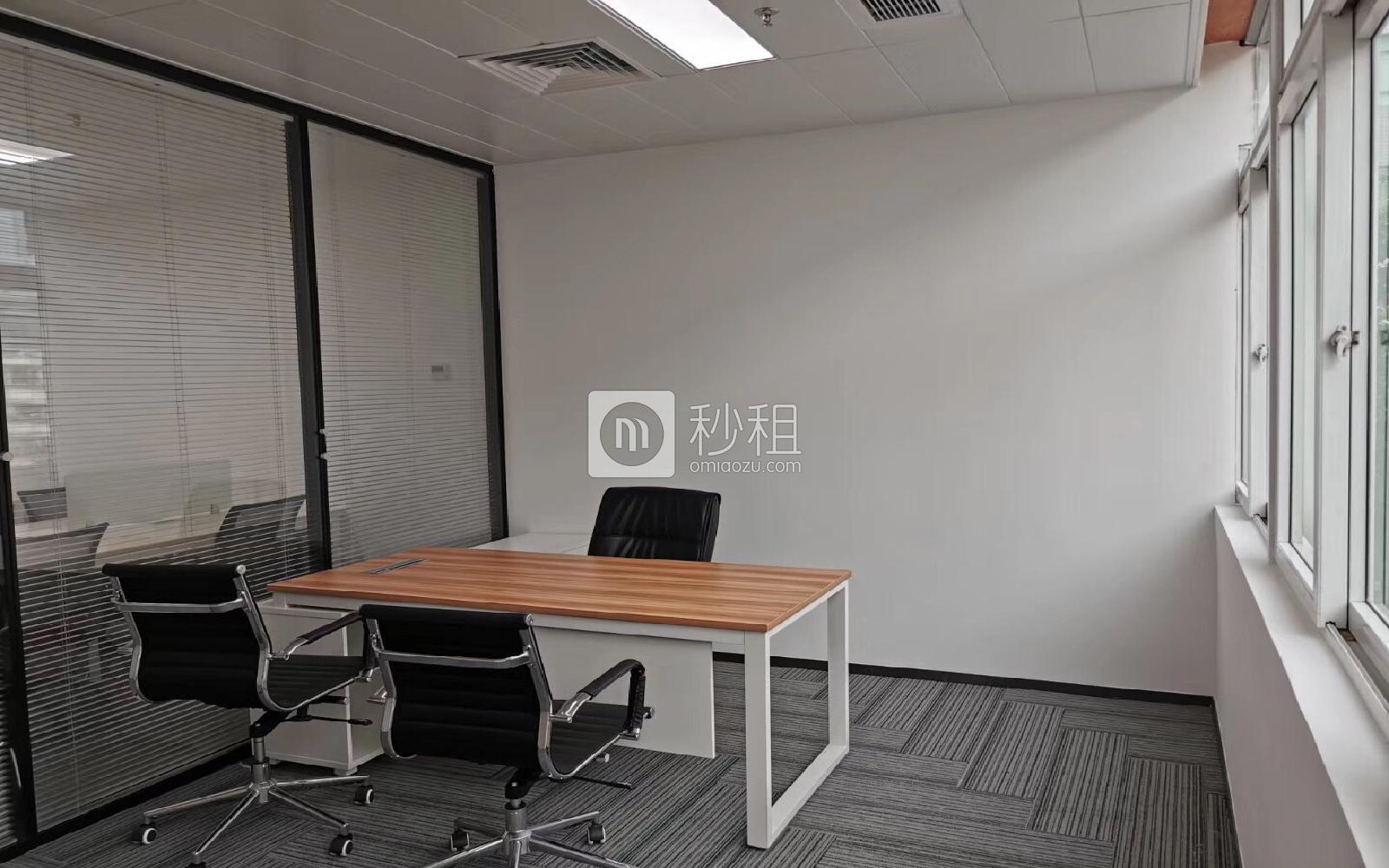 麻雀岭工业区M10栋写字楼出租126平米精装办公室69元/m².月