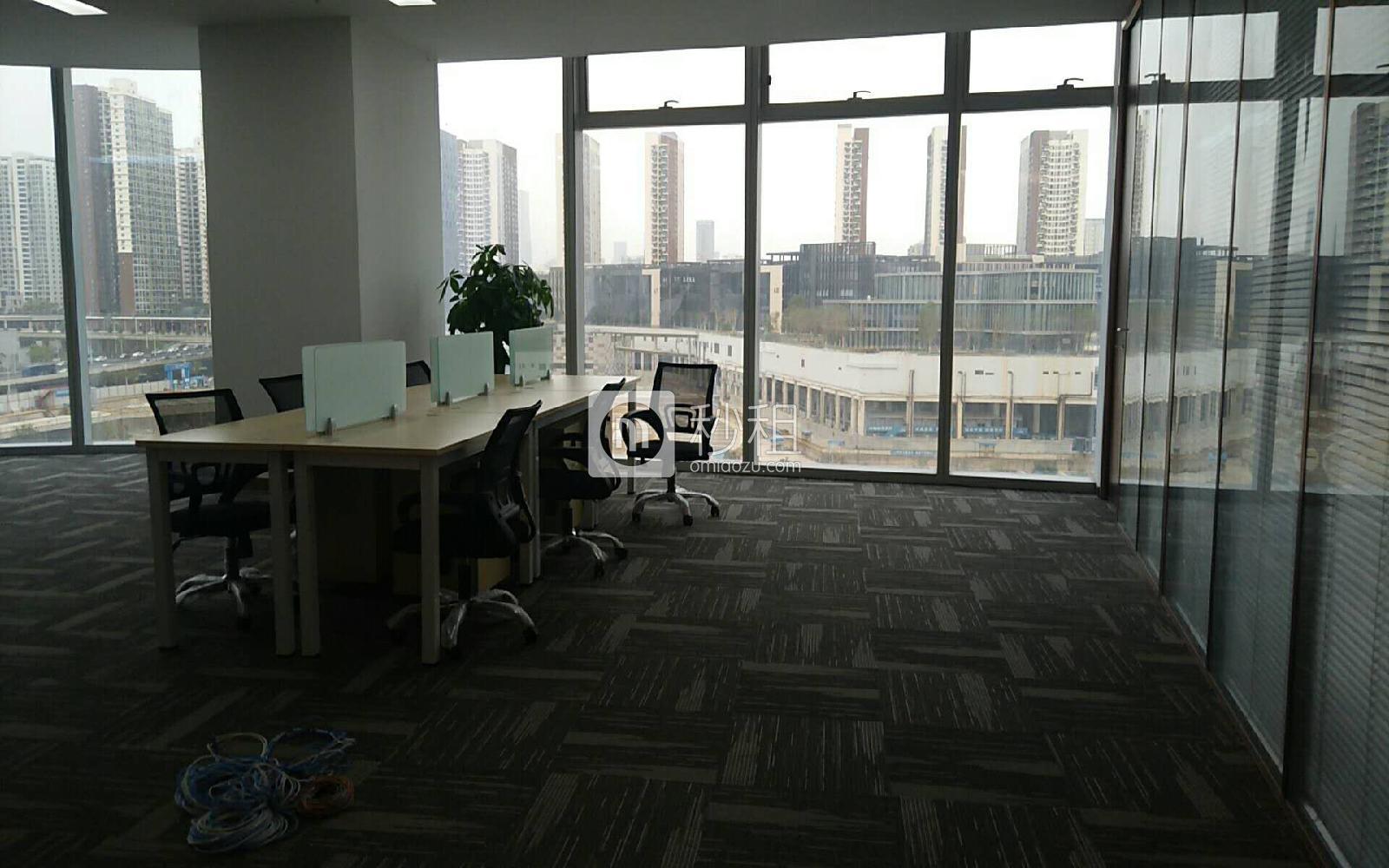 卓越前海壹号写字楼出租186平米精装办公室99元/m².月