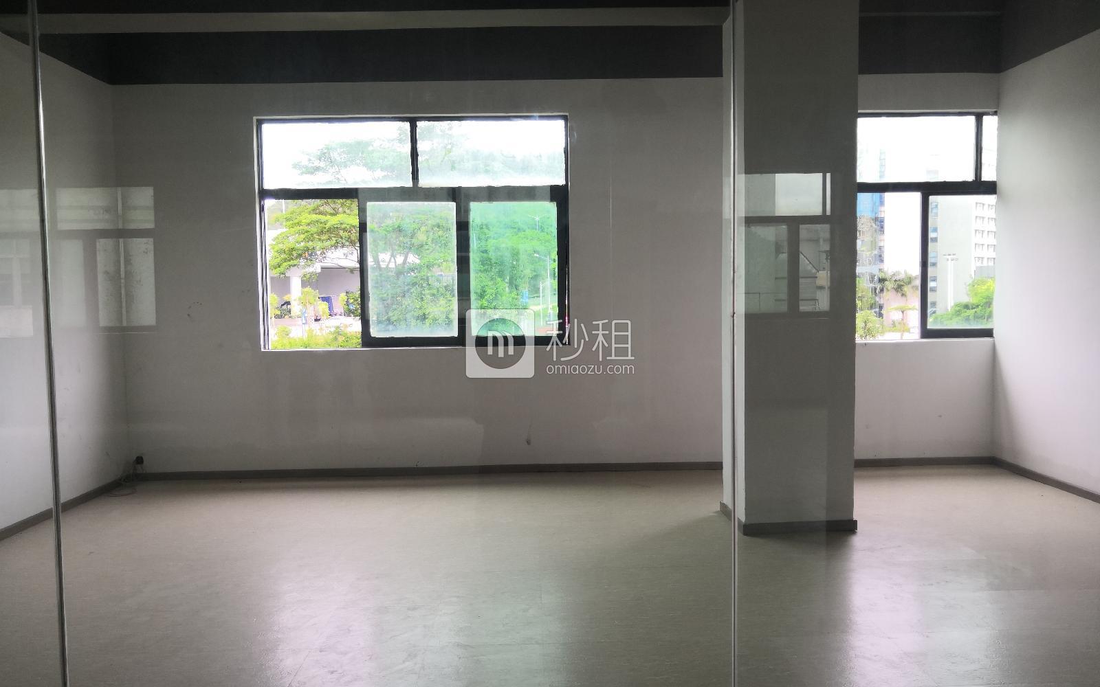 圆梦谷产业园写字楼出租76平米简装办公室43元/m².月