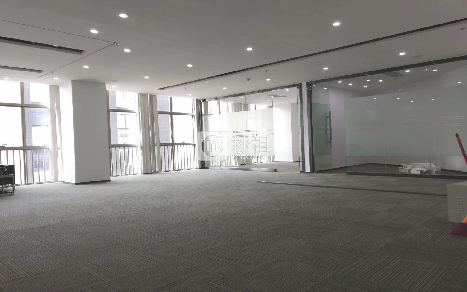 万融大厦写字楼出租210平米精装办公室125元/m².月