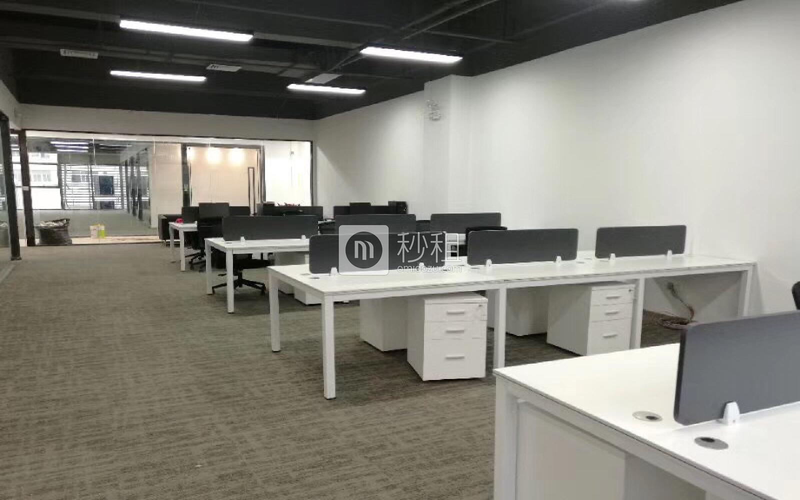 民企科技园写字楼出租290平米精装办公室85元/m².月