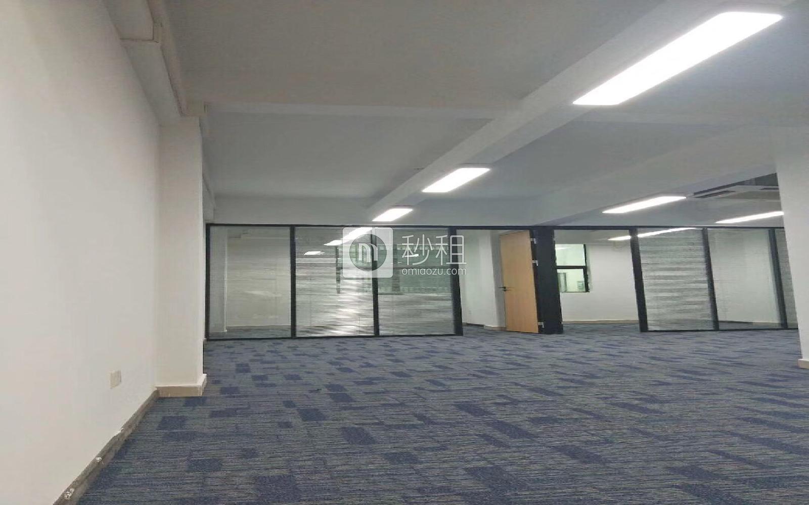 云谷创新产业园（二期）写字楼出租190平米精装办公室70元/m².月