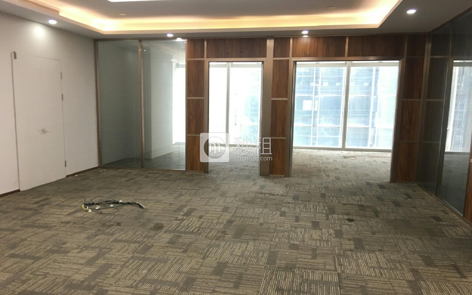 卓越前海壹号写字楼出租152平米精装办公室170元/m².月