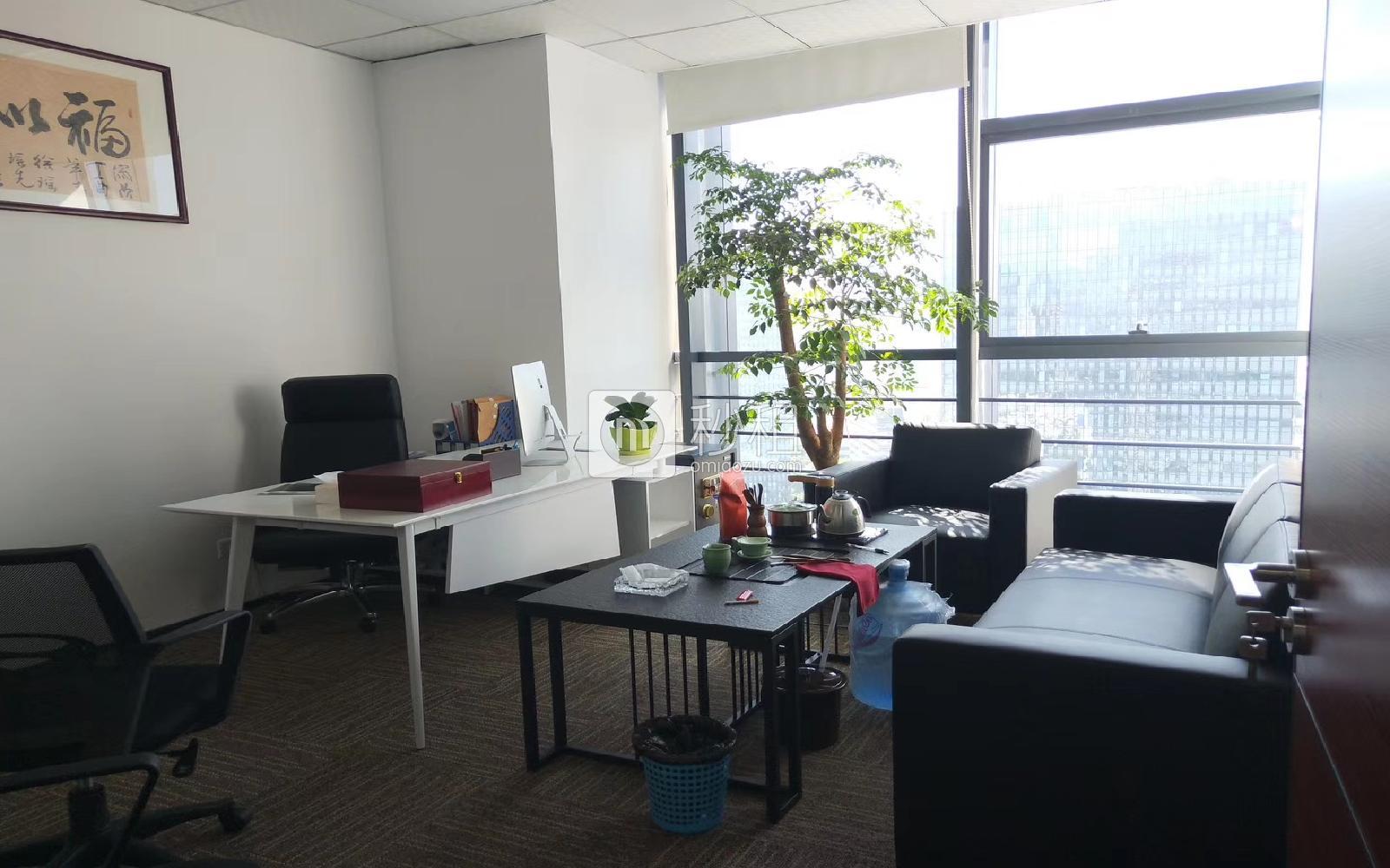 东方科技大厦写字楼出租328平米精装办公室95元/m².月
