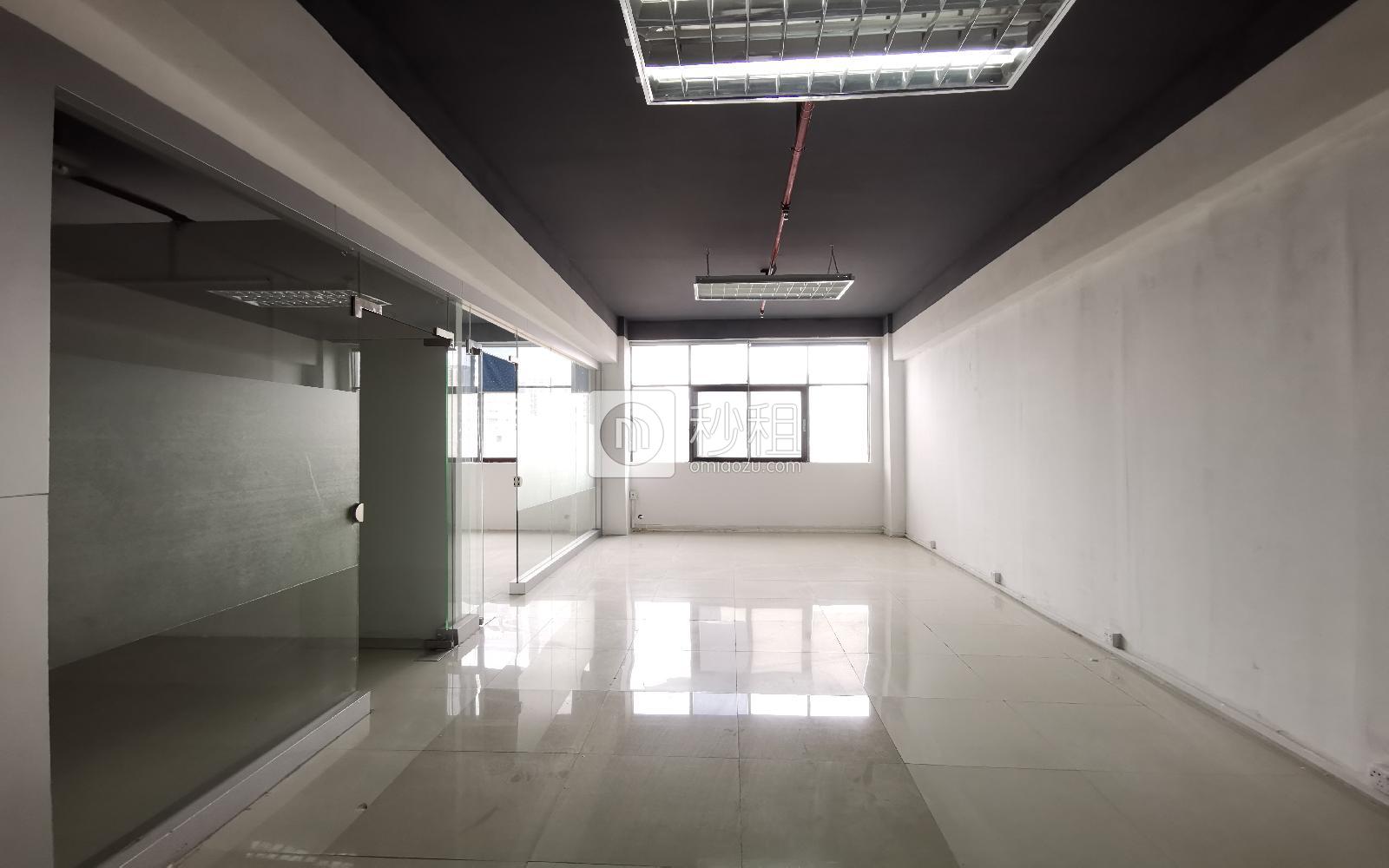 华盛辉综合楼写字楼出租120平米精装办公室55元/m².月