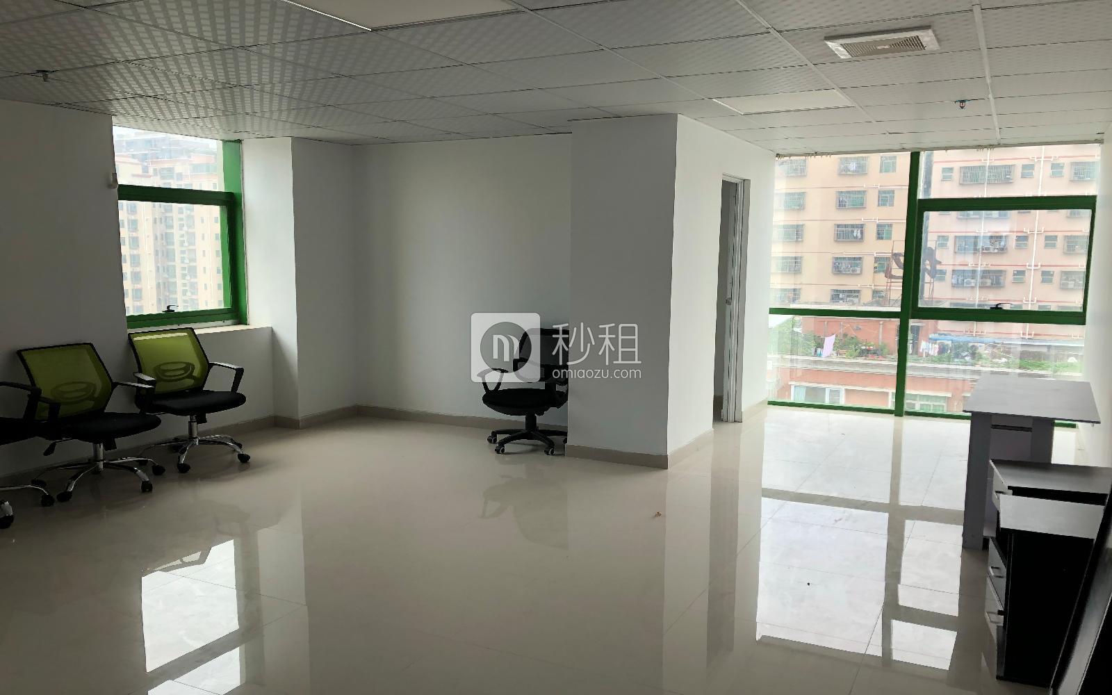 一格商务中心写字楼出租69平米简装办公室70元/m².月