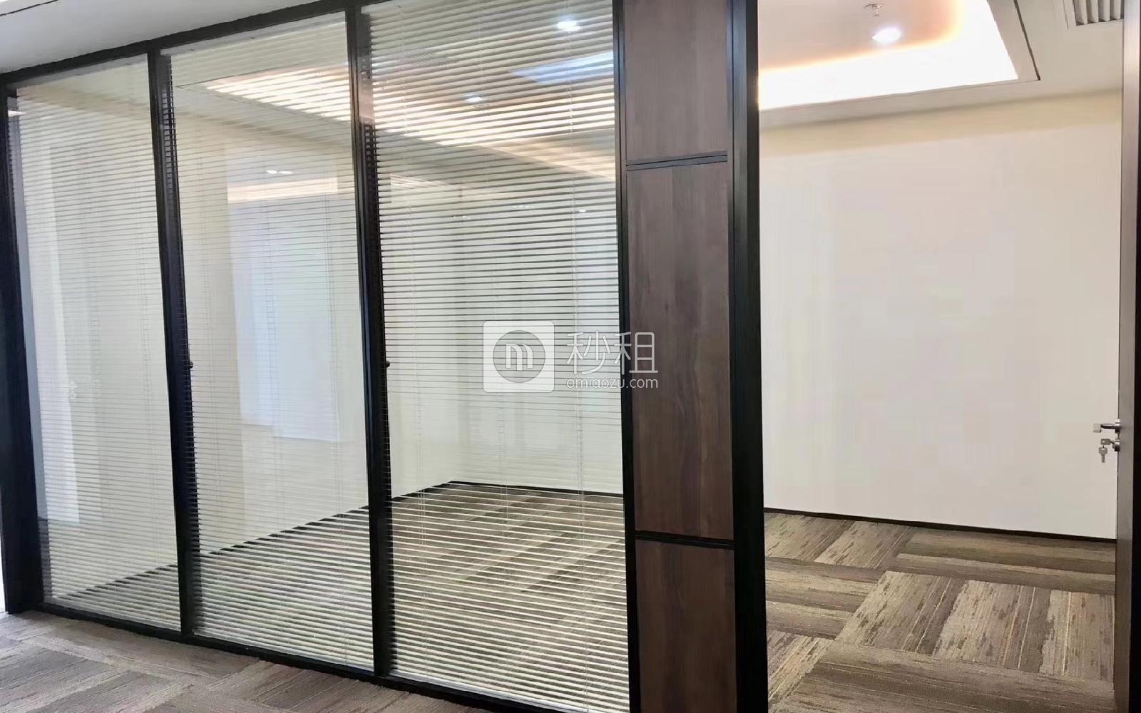 中国凤凰大厦写字楼出租262平米精装办公室158元/m².月