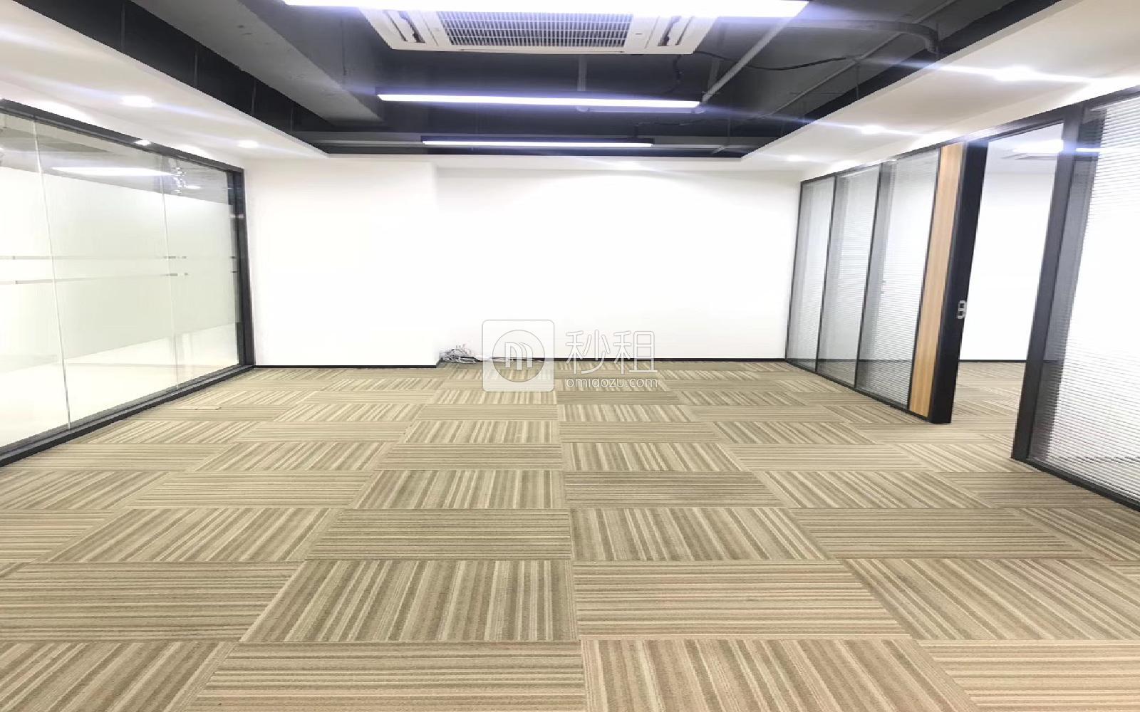 凤凰城大厦写字楼出租143平米精装办公室58元/m².月