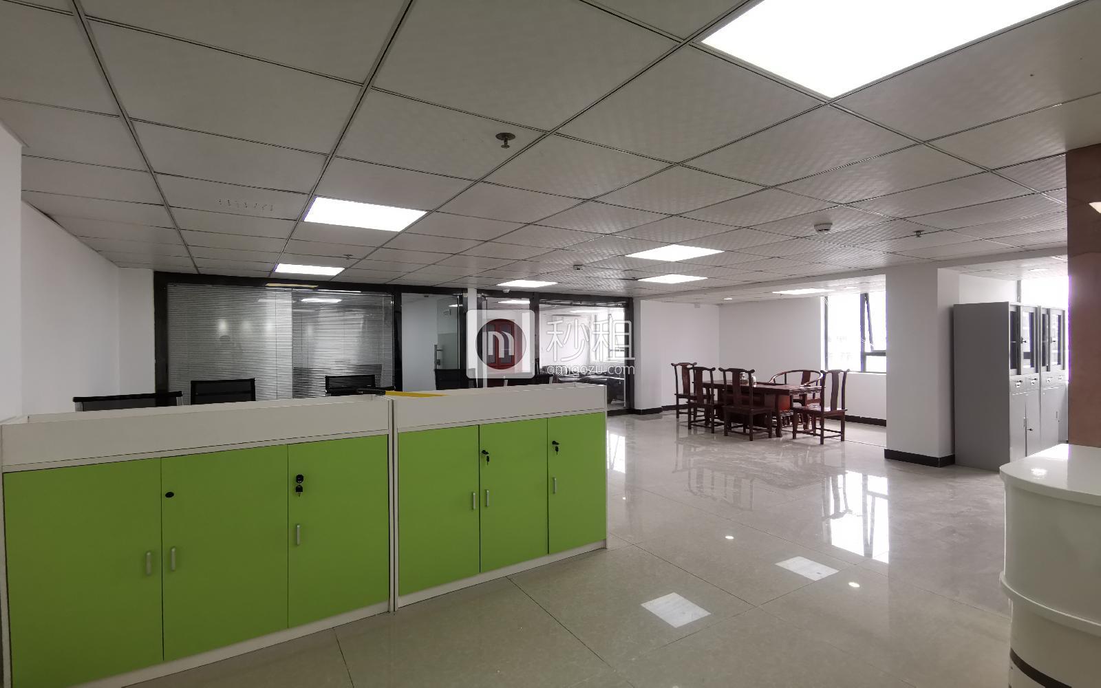 旭生文化中心写字楼出租225平米豪装办公室53元/m².月