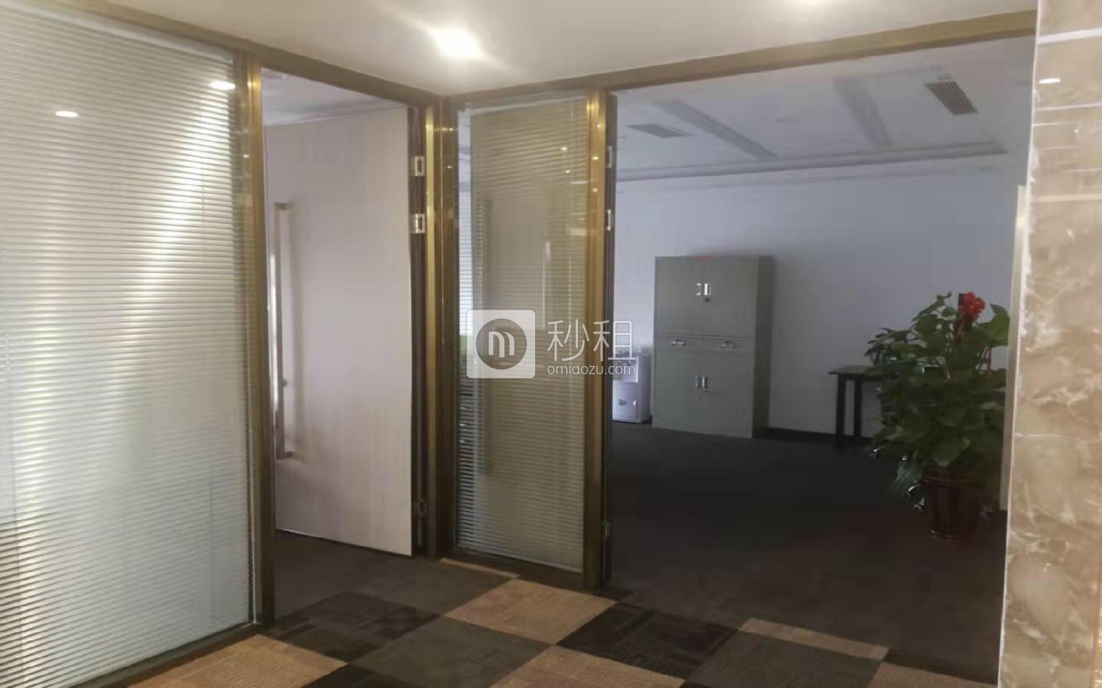 同泰时代中心写字楼出租345平米豪装办公室60元/m².月