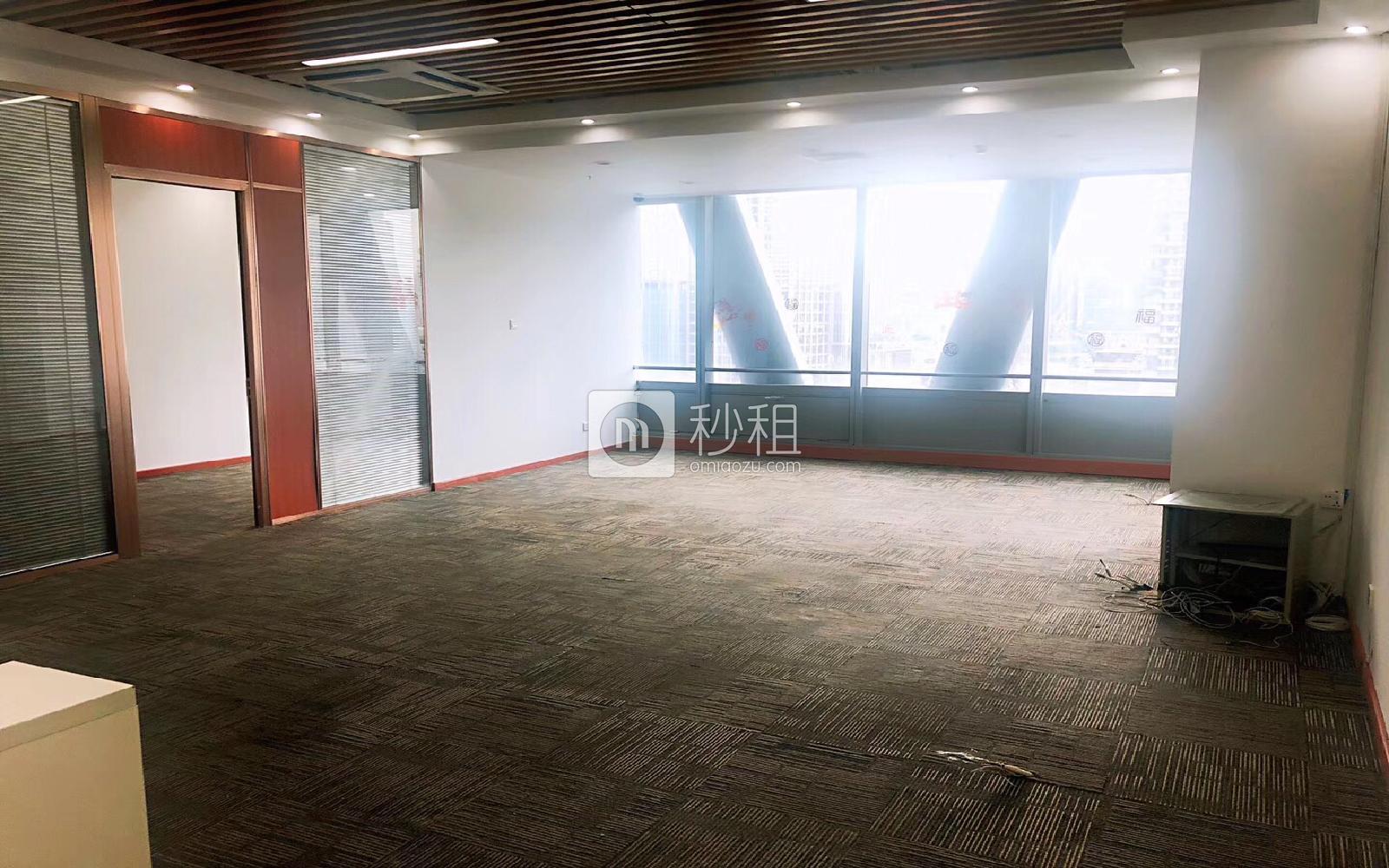 盈峰中心（原易思博软件大厦）写字楼出租158平米精装办公室165元/m².月