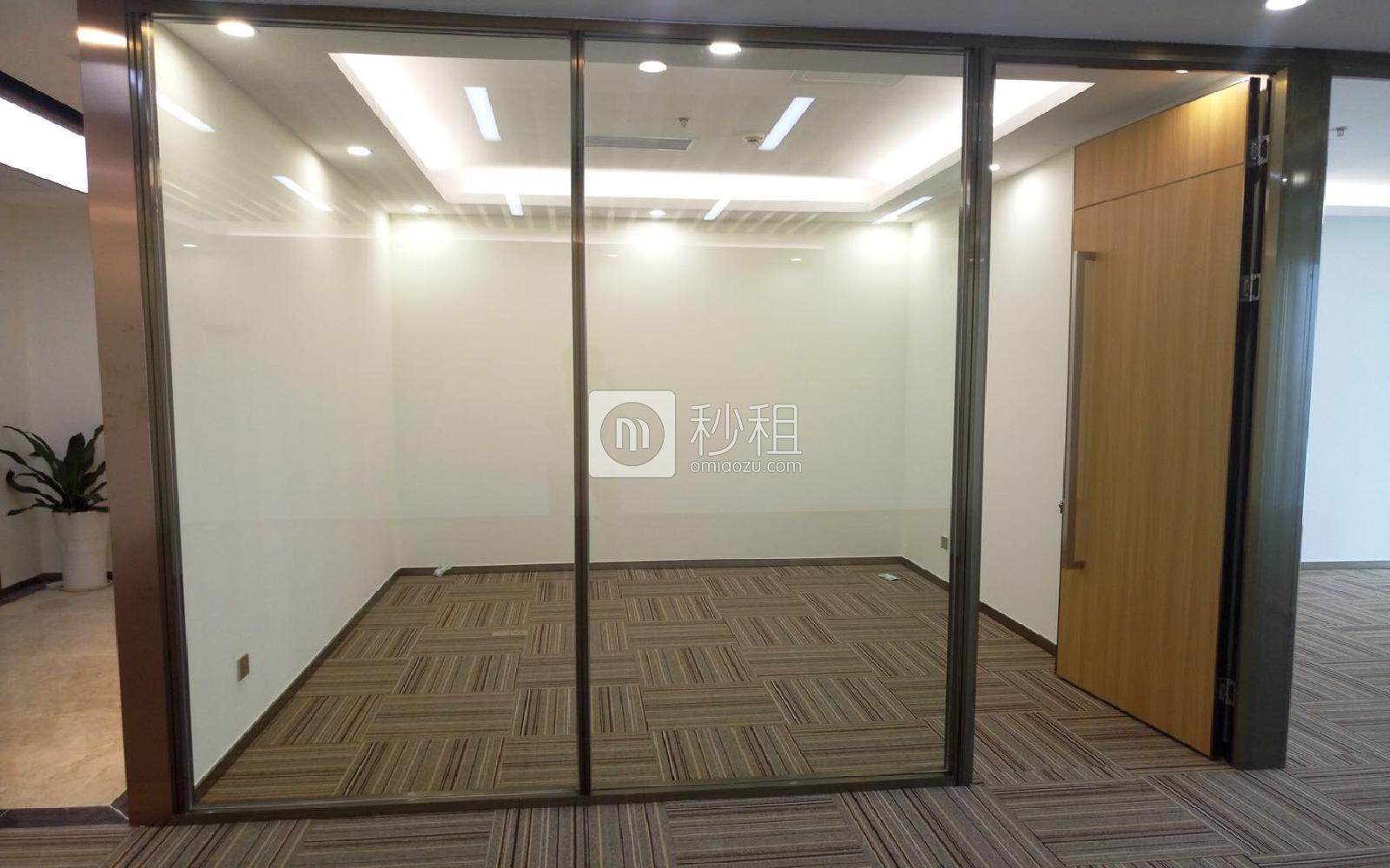 卓越前海壹号写字楼出租223平米精装办公室108元/m².月