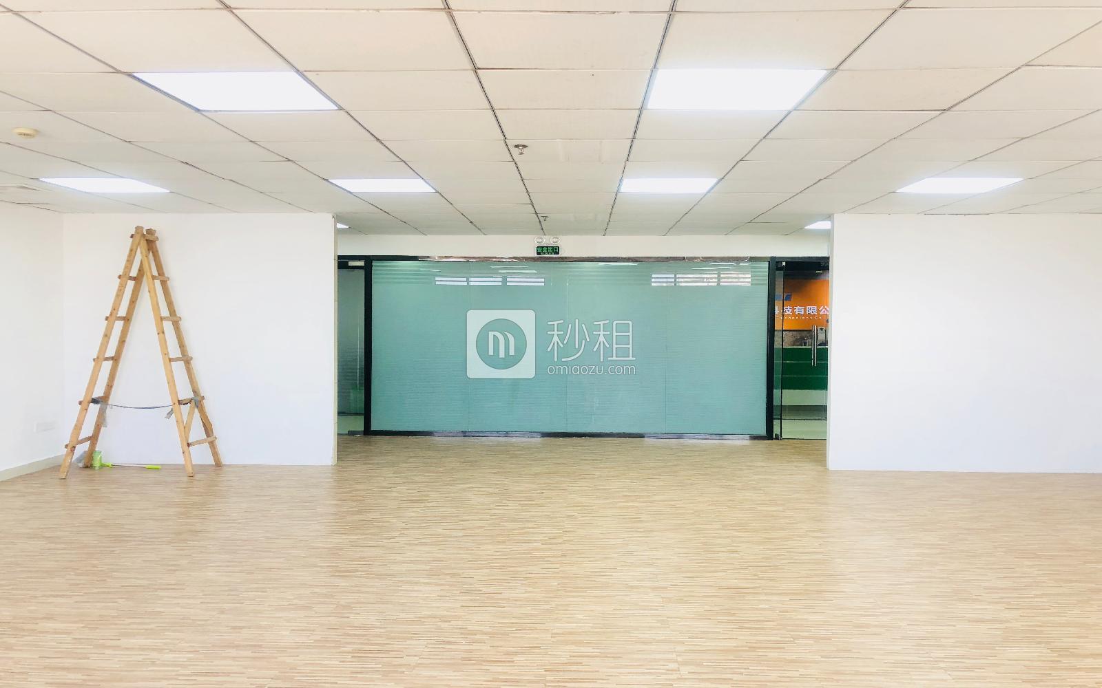 东明大厦写字楼出租159平米精装办公室88元/m².月