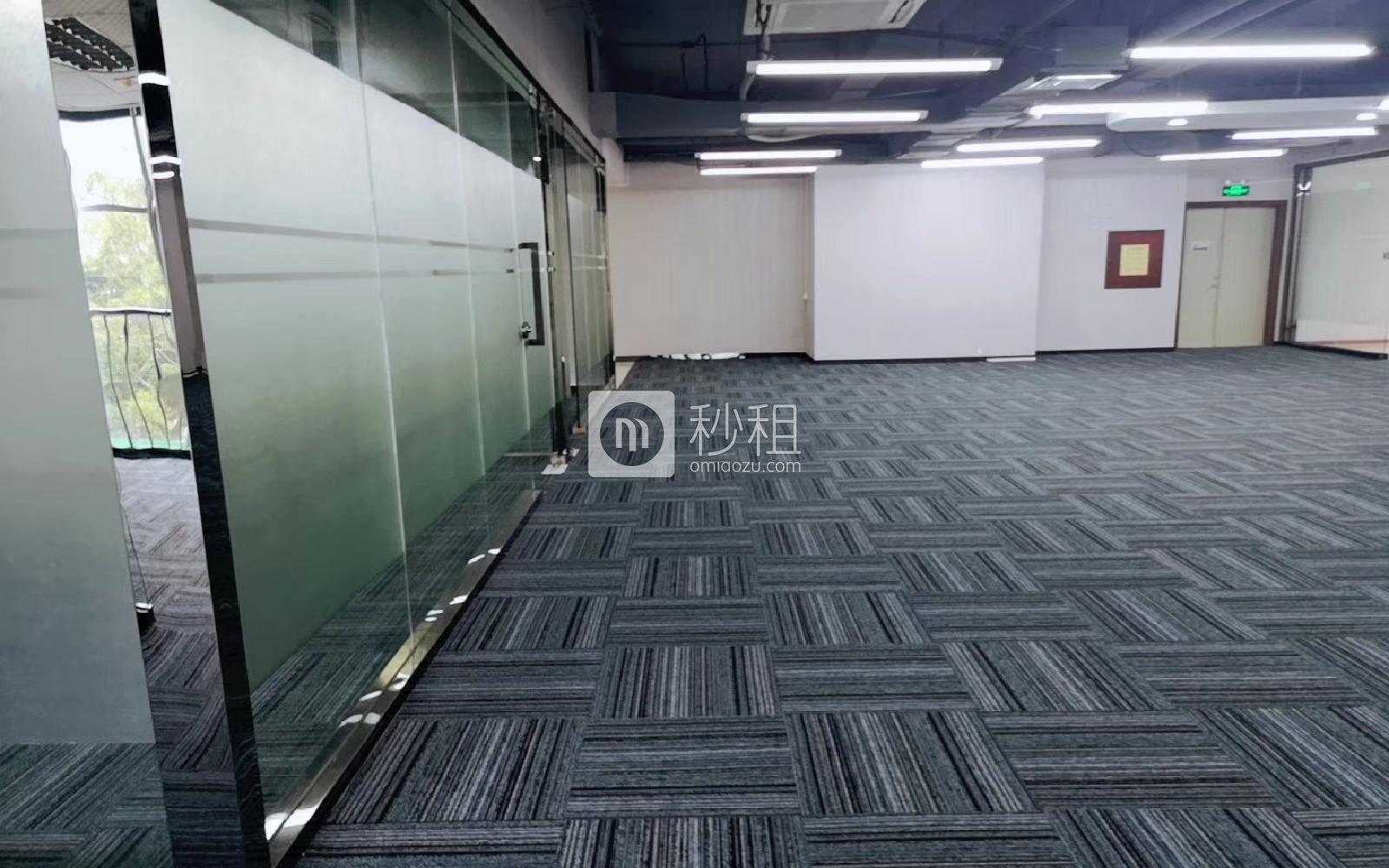 彩虹科技大厦写字楼出租698平米精装办公室49元/m².月