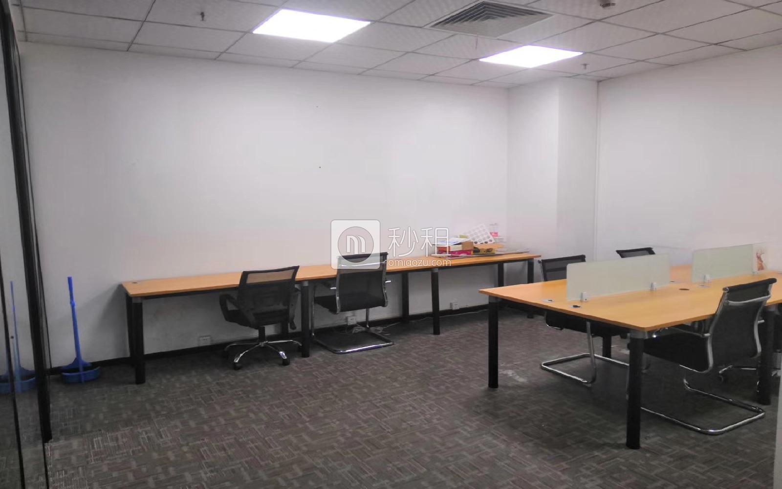 南京大学产学研基地写字楼出租120平米精装办公室68元/m².月